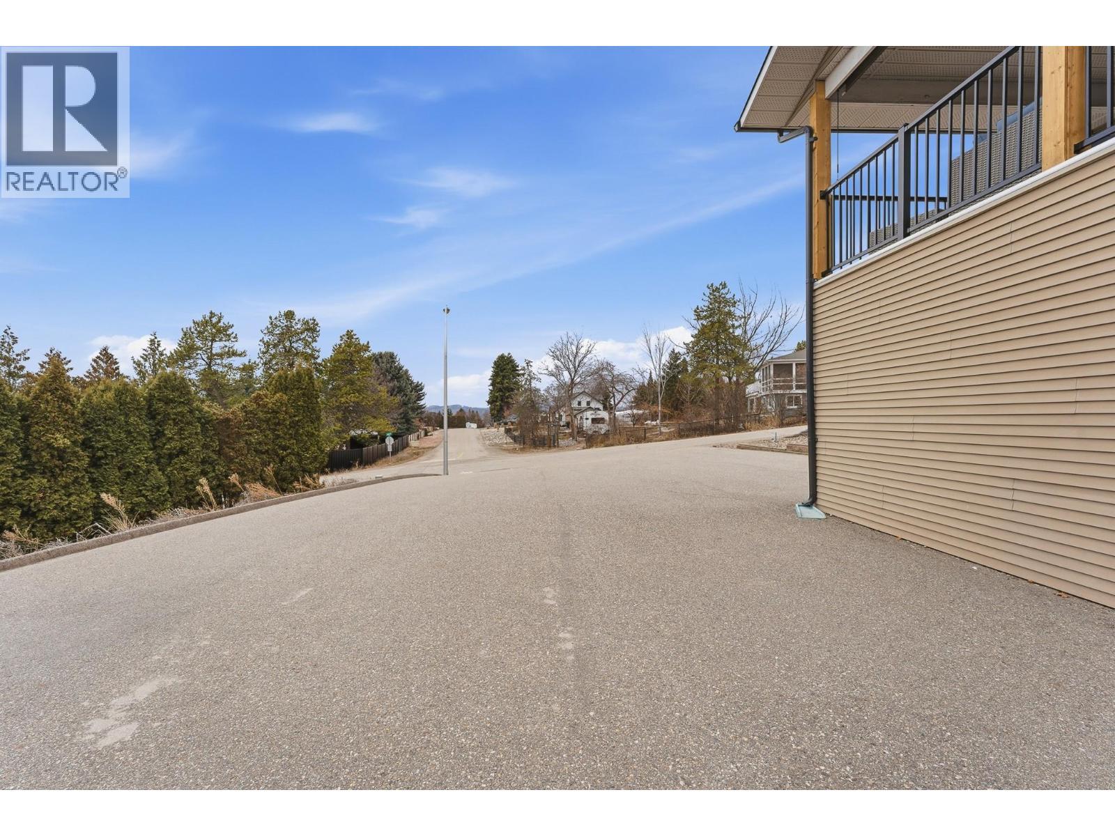 431 Upland Drive, Coldstream, BC - Outdoor