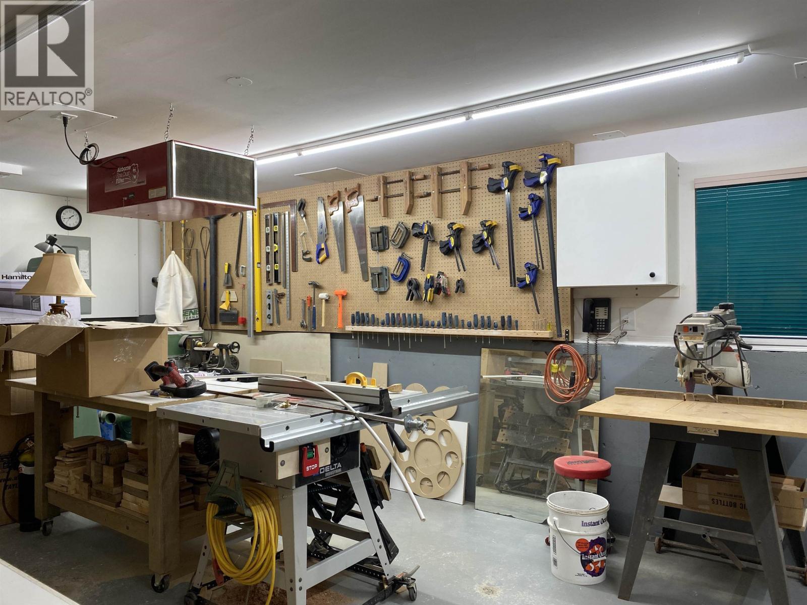 5270 Mackay Crescent, 108 Mile Ranch, BC - Indoor Photo Showing Other Room