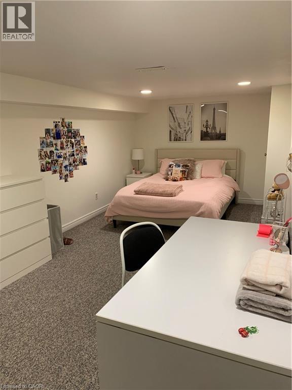 4 Mcdonald Avenue, London, ON - Indoor Photo Showing Bedroom