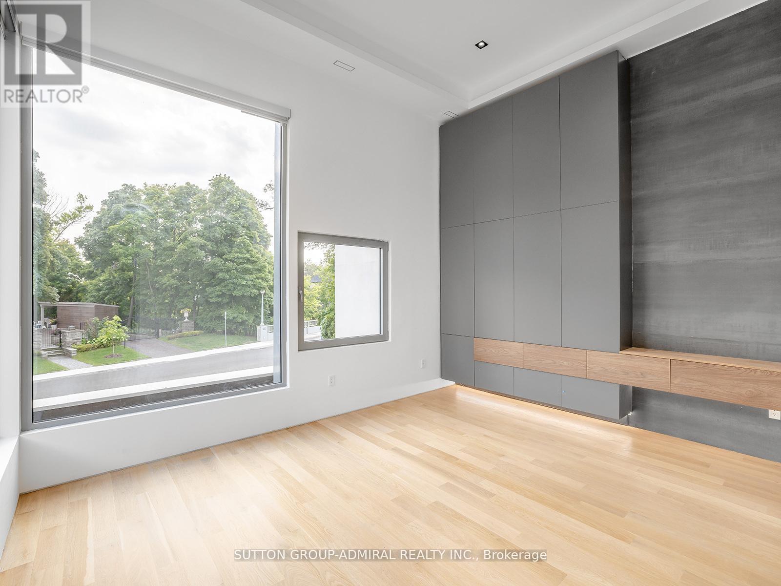 157 Old Forest Hill Road, Toronto, ON - Indoor Photo Showing Other Room