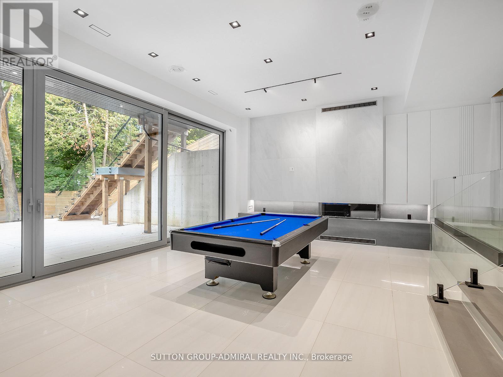 157 Old Forest Hill Road, Toronto, ON - Indoor Photo Showing Other Room