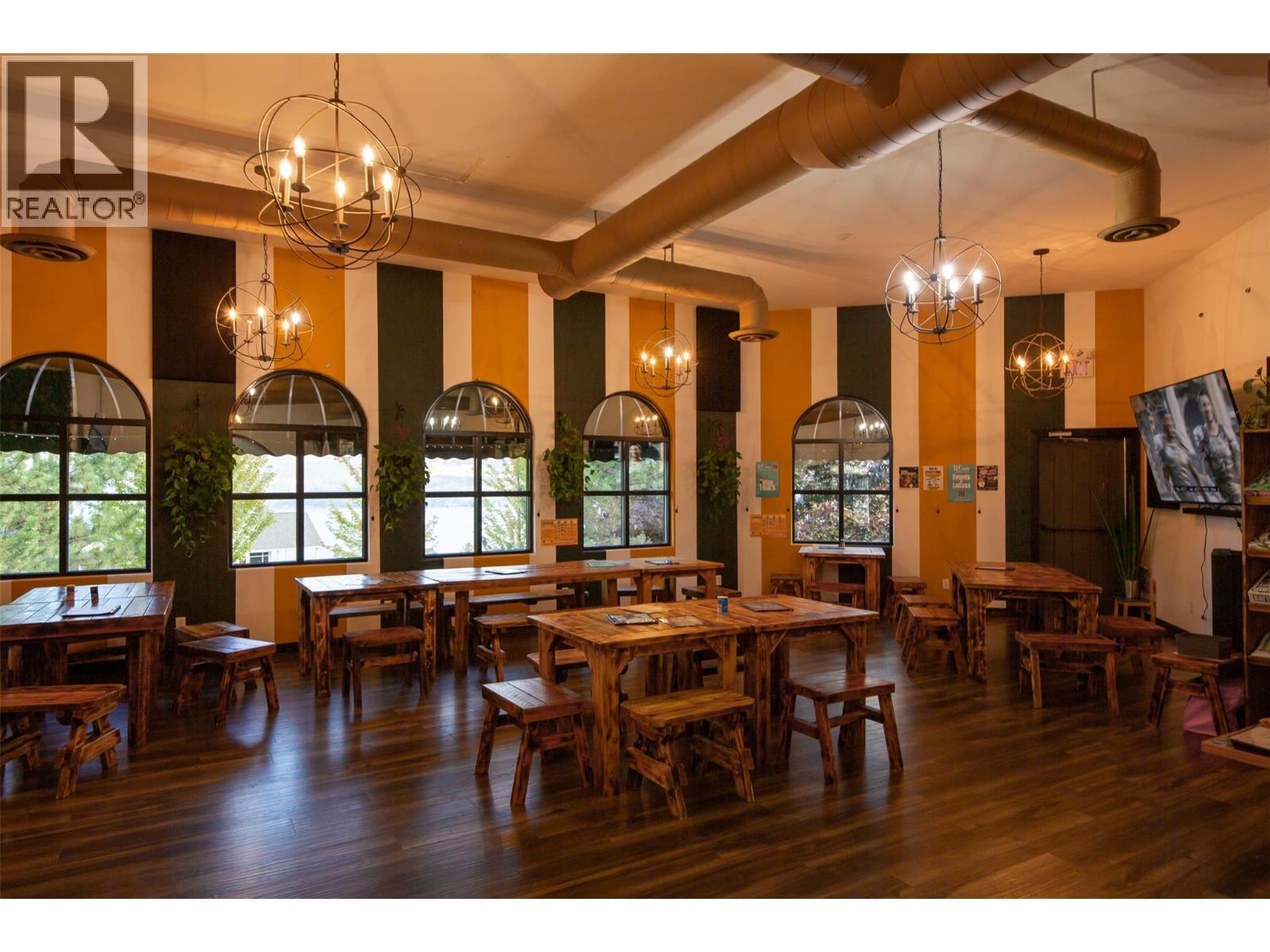 6840 Santiago Loop, Kelowna, BC