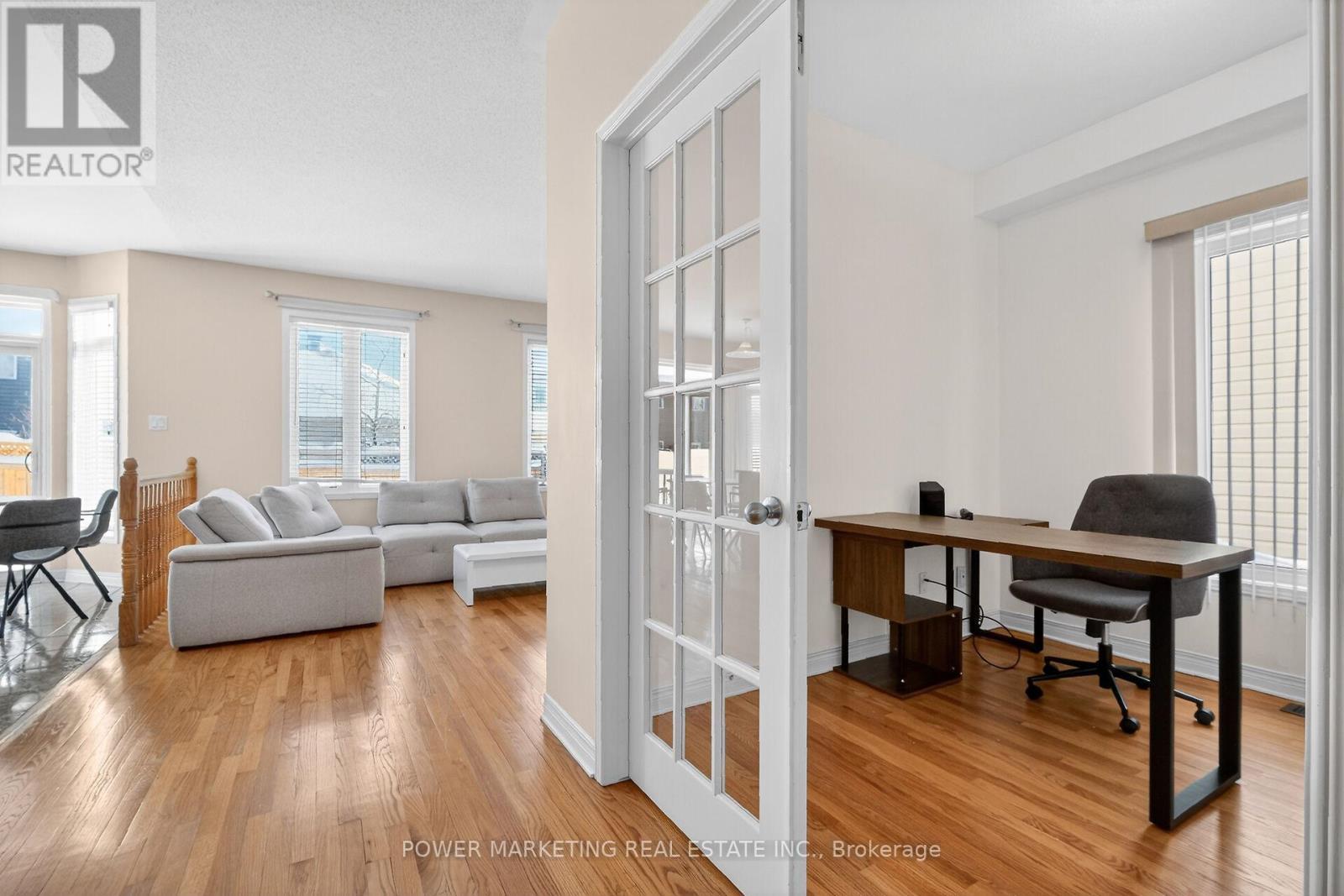 119 Finn Court, Ottawa, ON - Indoor Photo Showing Other Room