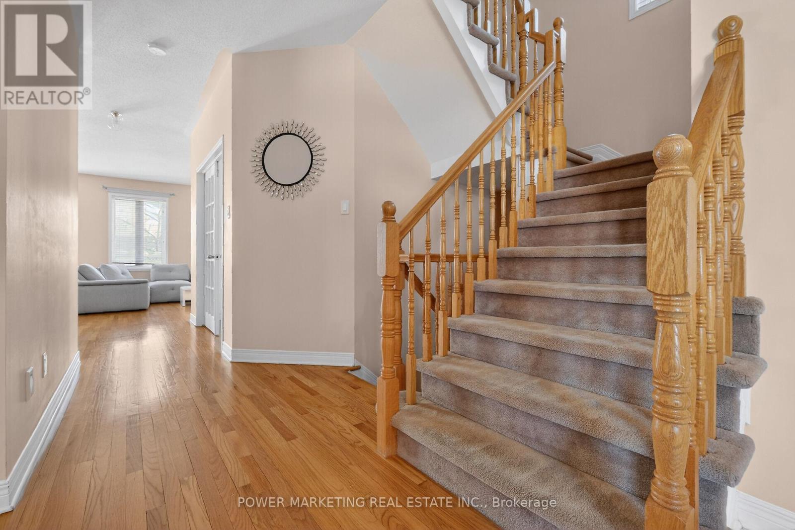 119 Finn Court, Ottawa, ON - Indoor Photo Showing Other Room