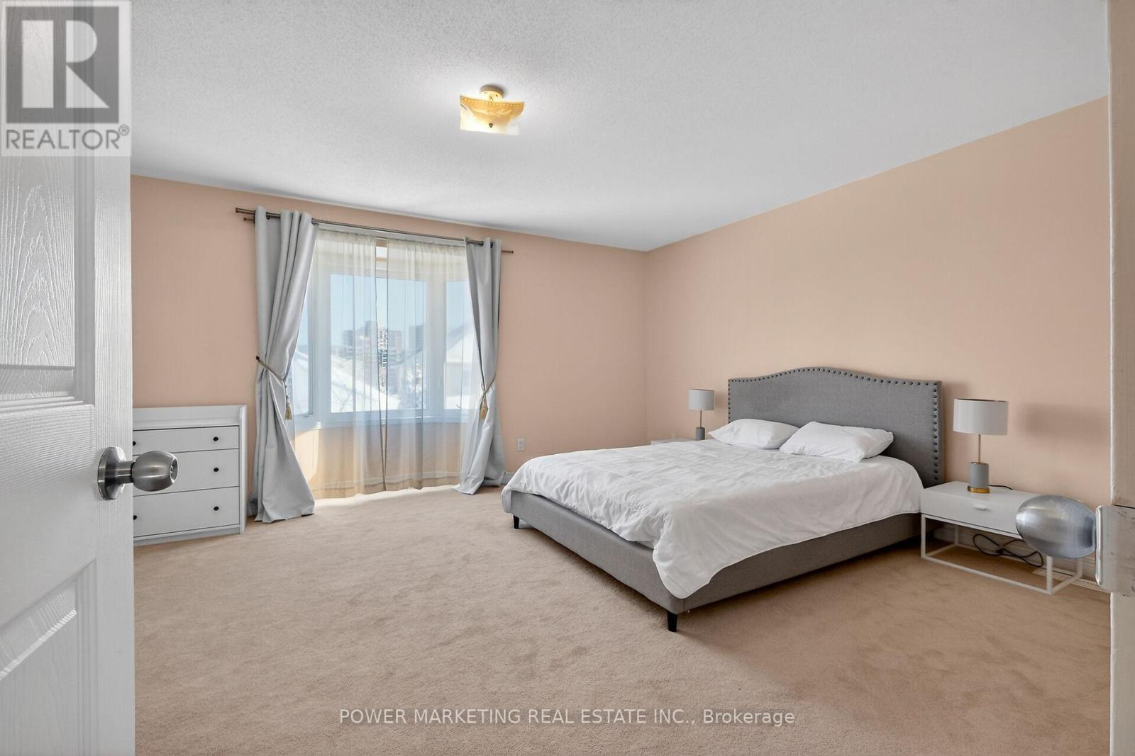 119 Finn Court, Ottawa, ON - Indoor Photo Showing Bedroom