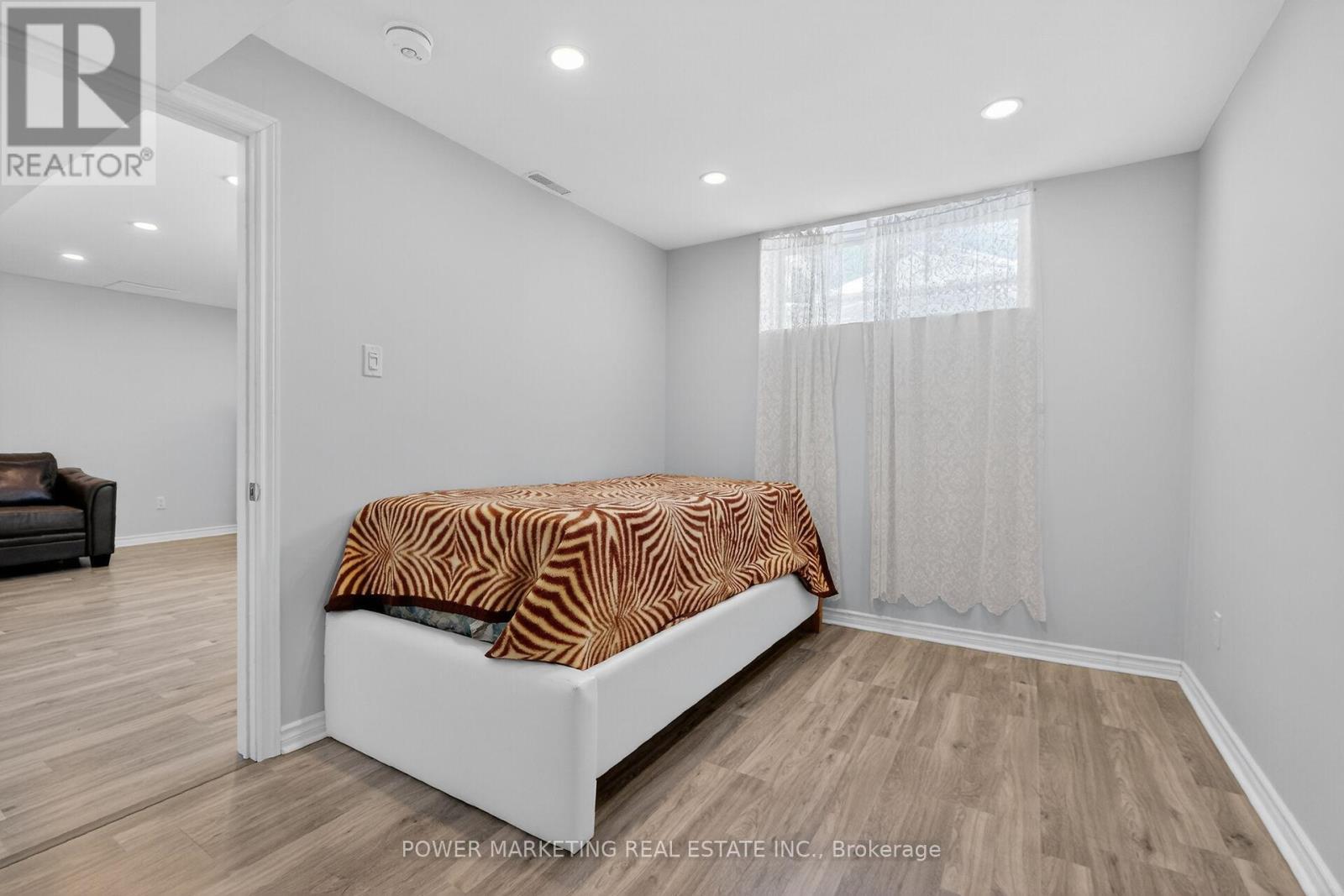 119 Finn Court, Ottawa, ON - Indoor Photo Showing Other Room