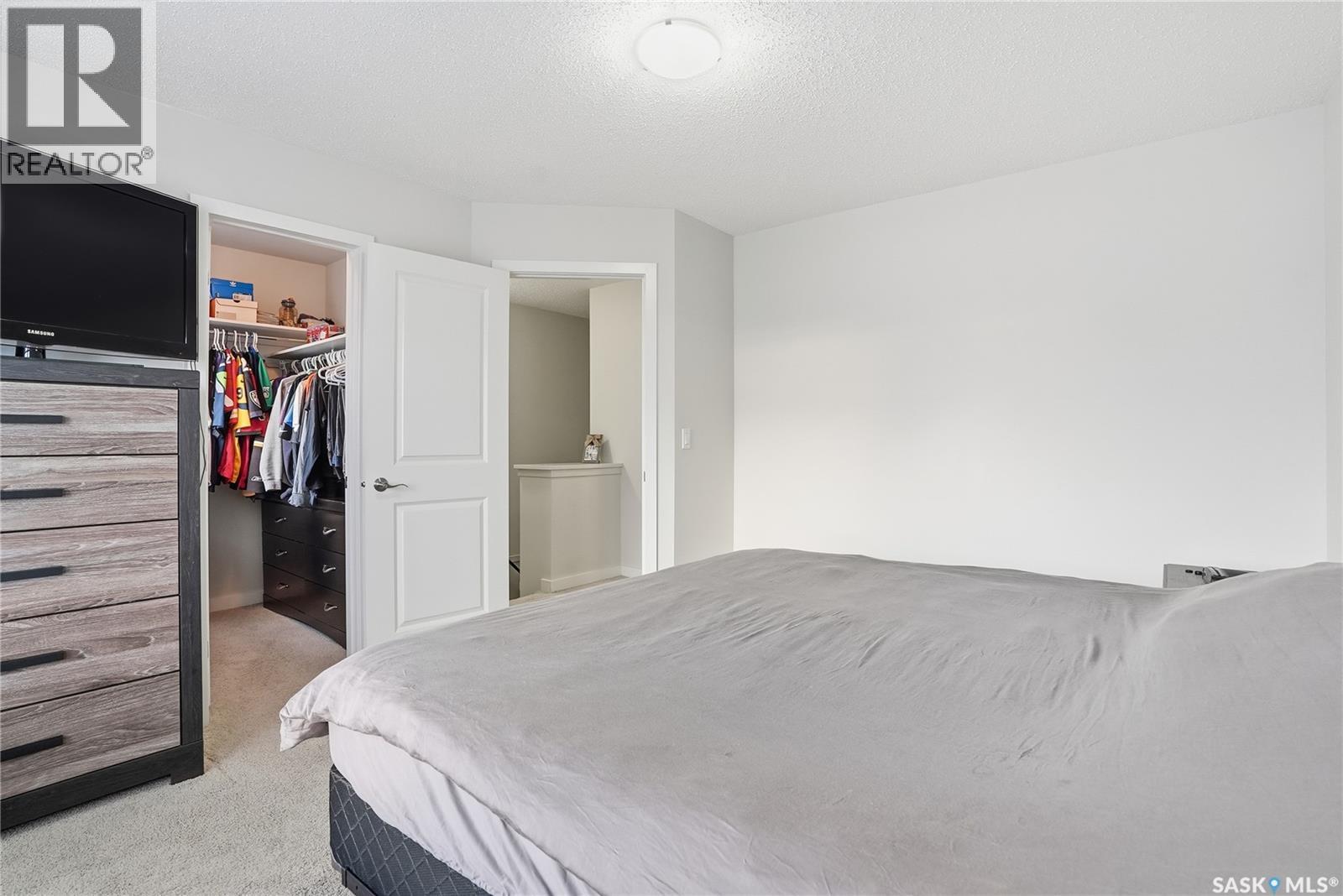 175 135 Ashworth Crescent, Saskatoon, SK - Indoor Photo Showing Bedroom
