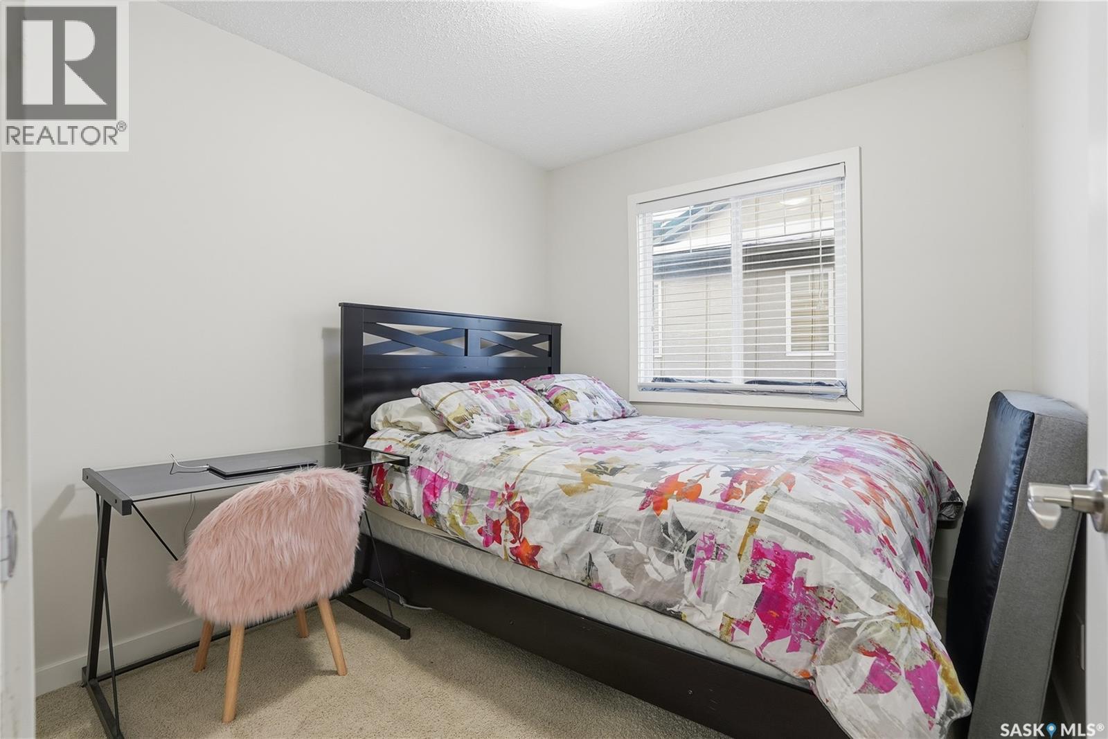 175 135 Ashworth Crescent, Saskatoon, SK - Indoor Photo Showing Bedroom