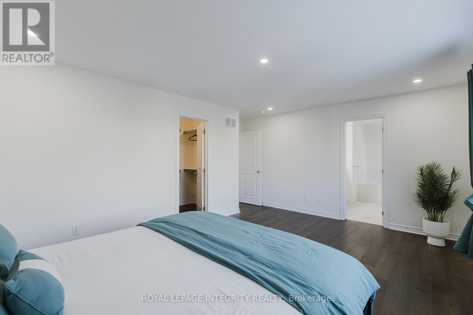 719 Samantha Eastop Avenue, Ottawa, ON - Indoor Photo Showing Bedroom
