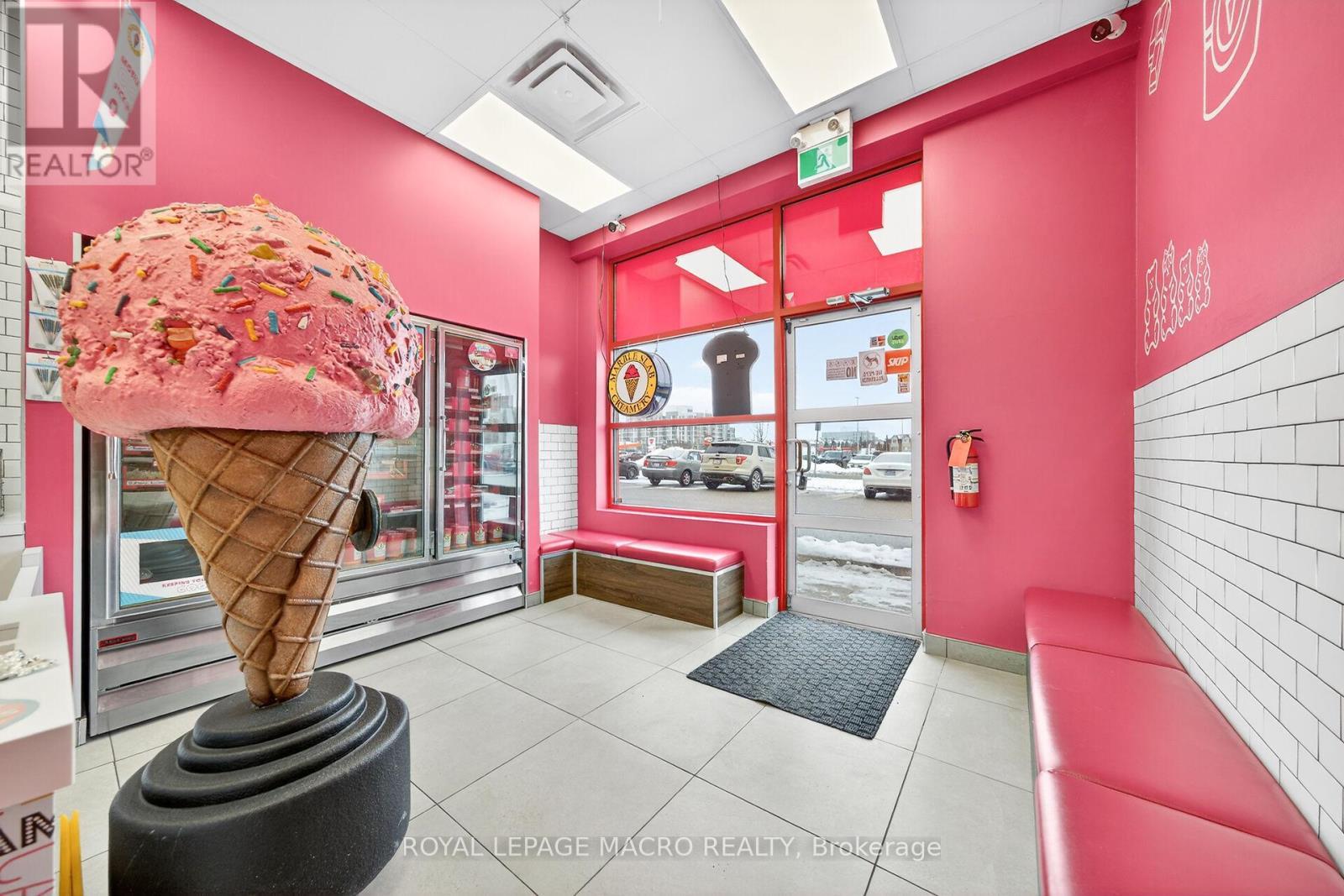 D9 - 380 Dundas Street E, Oakville, ON