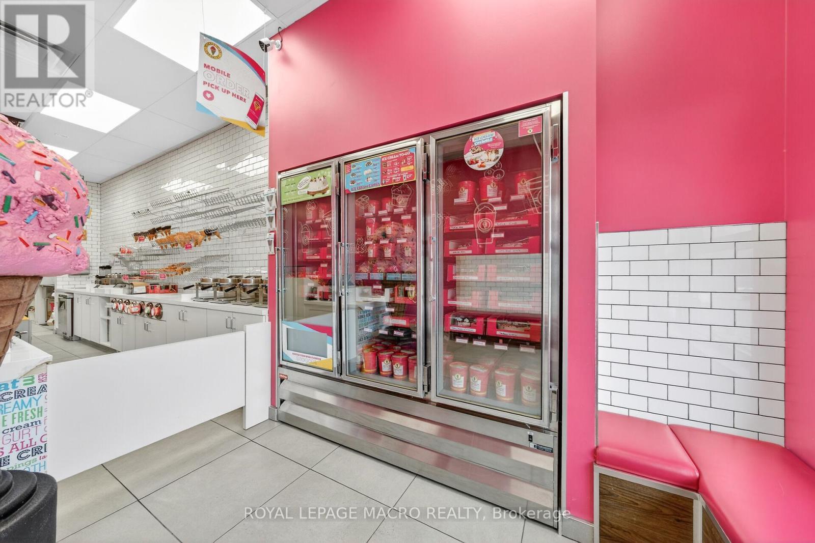 D9 - 380 Dundas Street E, Oakville, ON