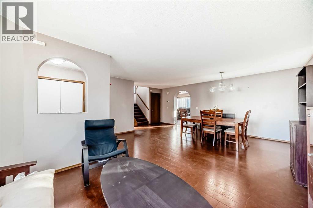 78 Sandringham Way Nw, Calgary, AB - Indoor