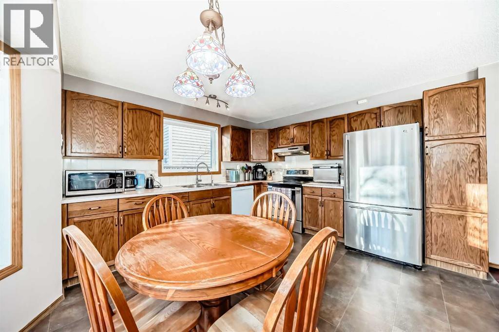 78 Sandringham Way Nw, Calgary, AB - Indoor