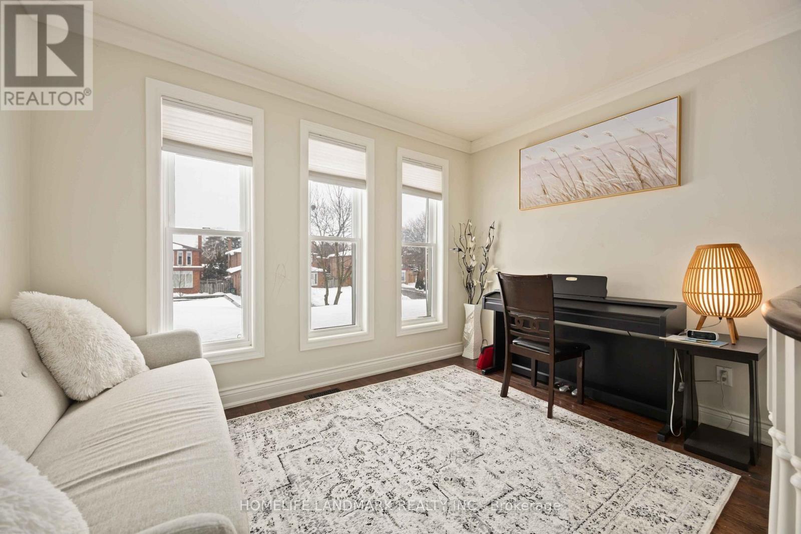 68 Linderwood Drive, Toronto, ON - Indoor