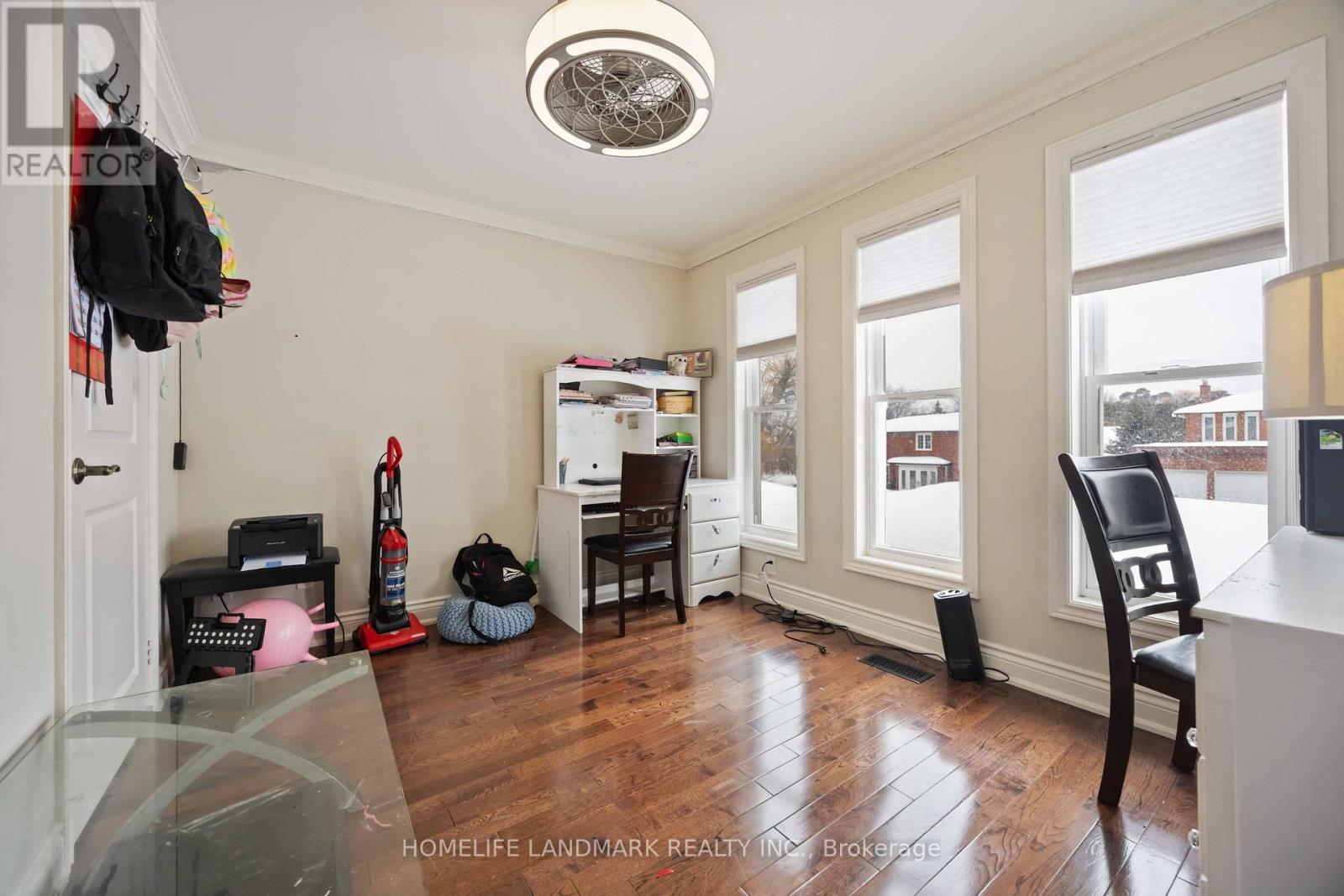 68 Linderwood Drive, Toronto, ON - Indoor