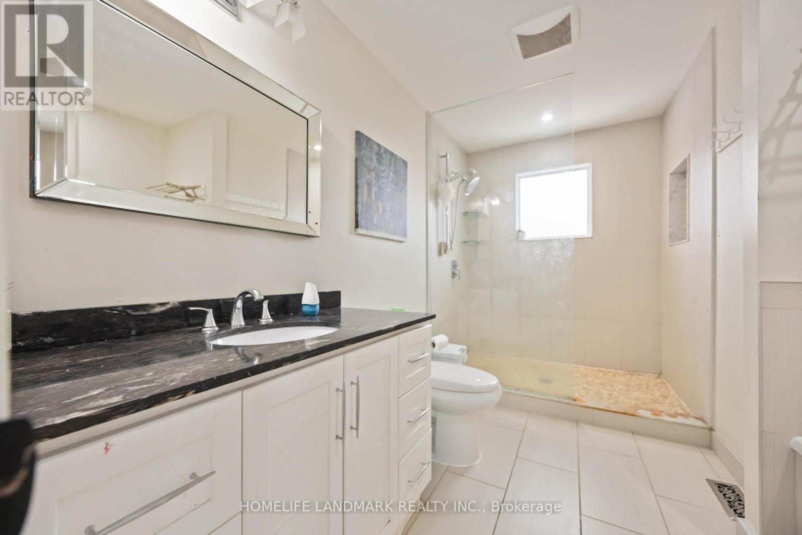 68 Linderwood Drive, Toronto, ON - Indoor Photo Showing Bathroom