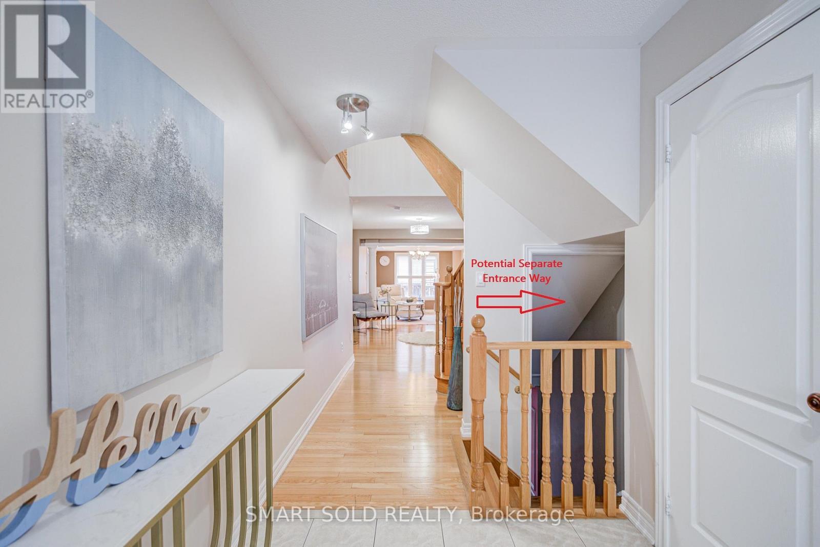 16 Lealinds Road, Vaughan, ON - Indoor Photo Showing Other Room