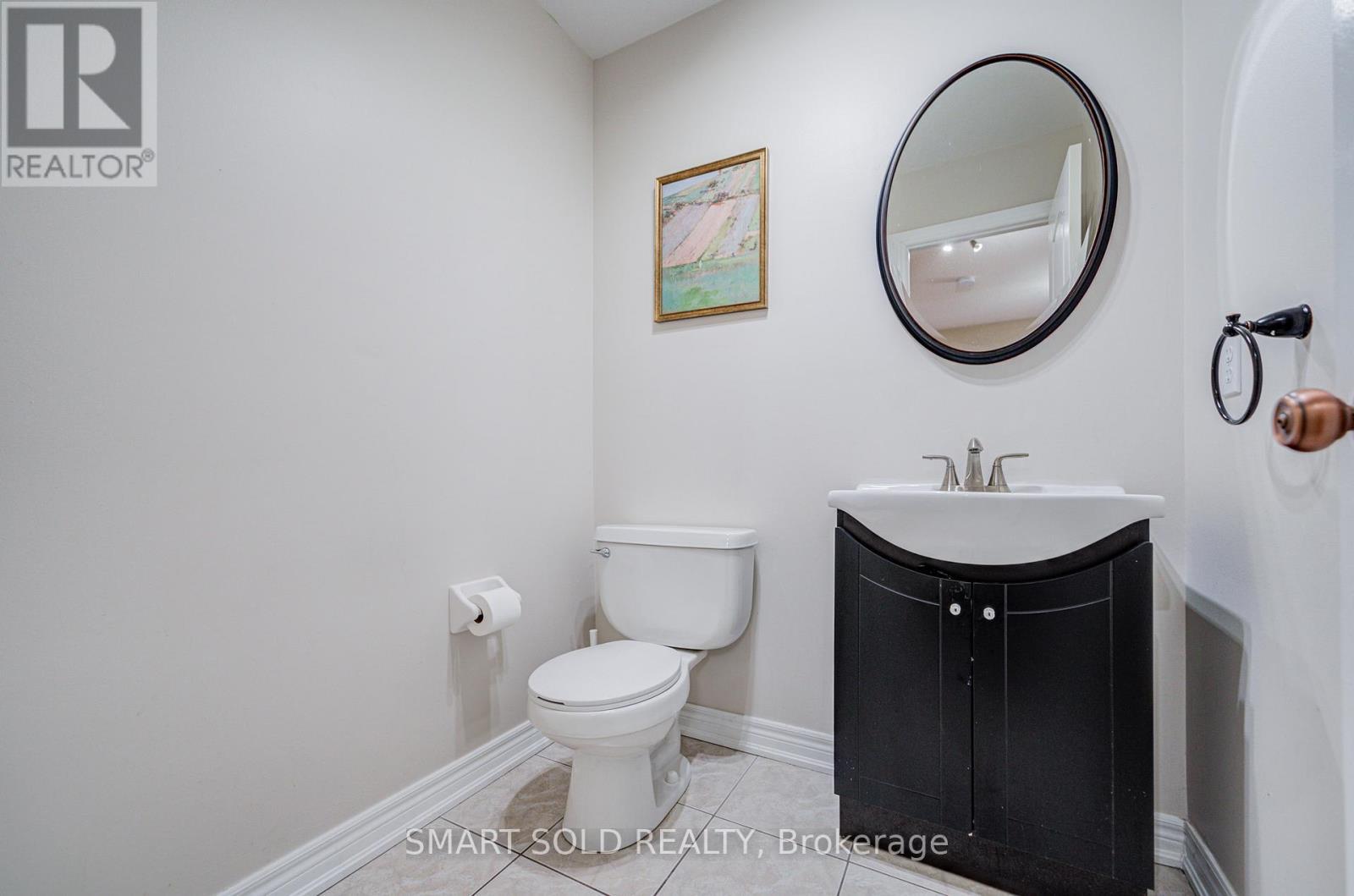 16 Lealinds Road, Vaughan, ON - Indoor Photo Showing Bathroom