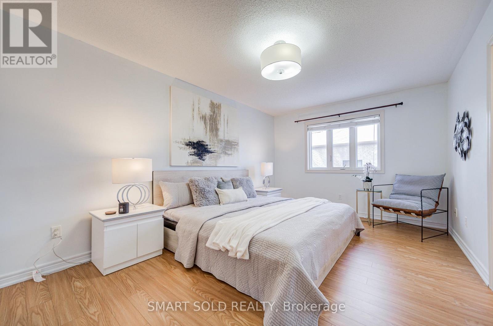 16 Lealinds Road, Vaughan, ON - Indoor Photo Showing Bedroom