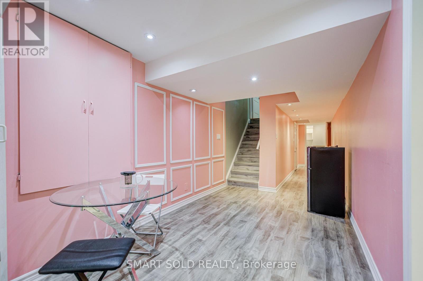 16 Lealinds Road, Vaughan, ON - Indoor Photo Showing Other Room