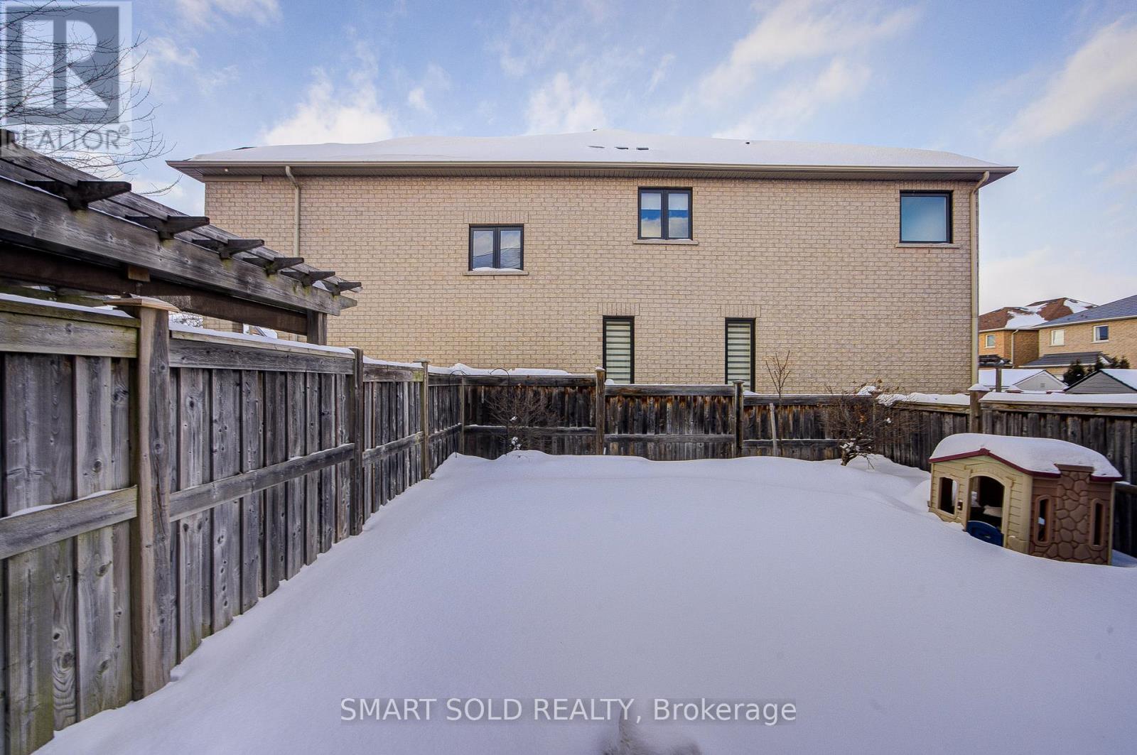 16 Lealinds Road, Vaughan, ON - Outdoor With Exterior
