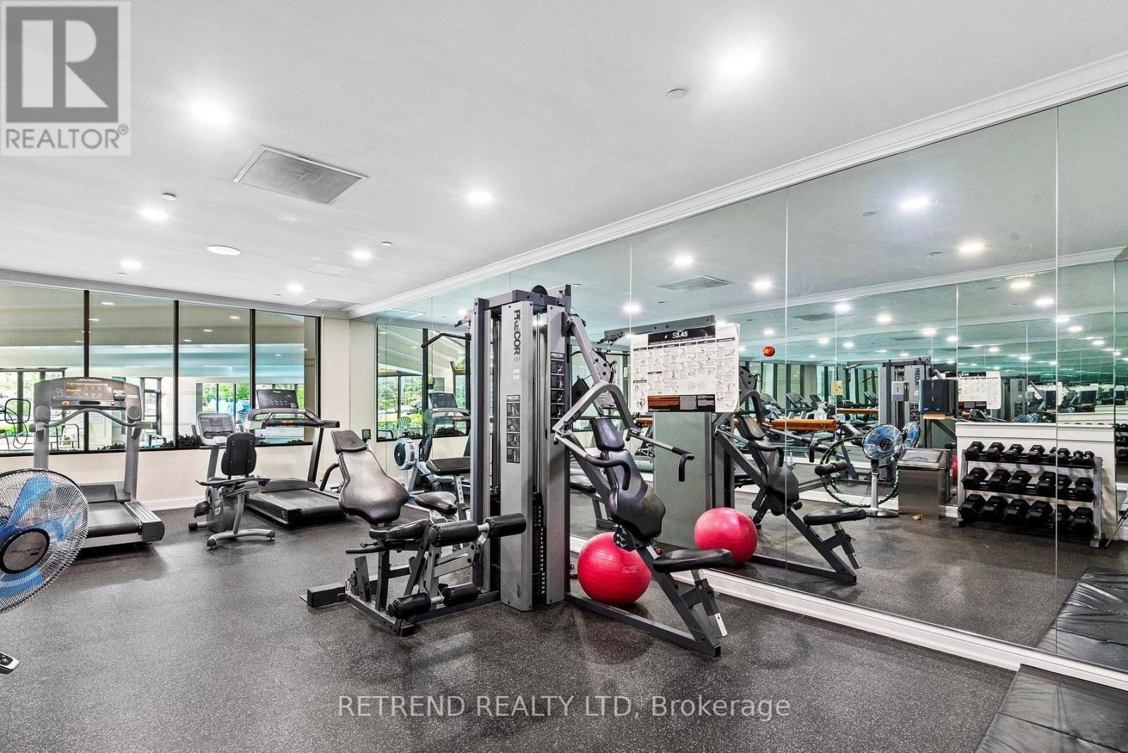 826 - 32 Clarissa Drive, Richmond Hill, ON - Indoor Photo Showing Gym Room