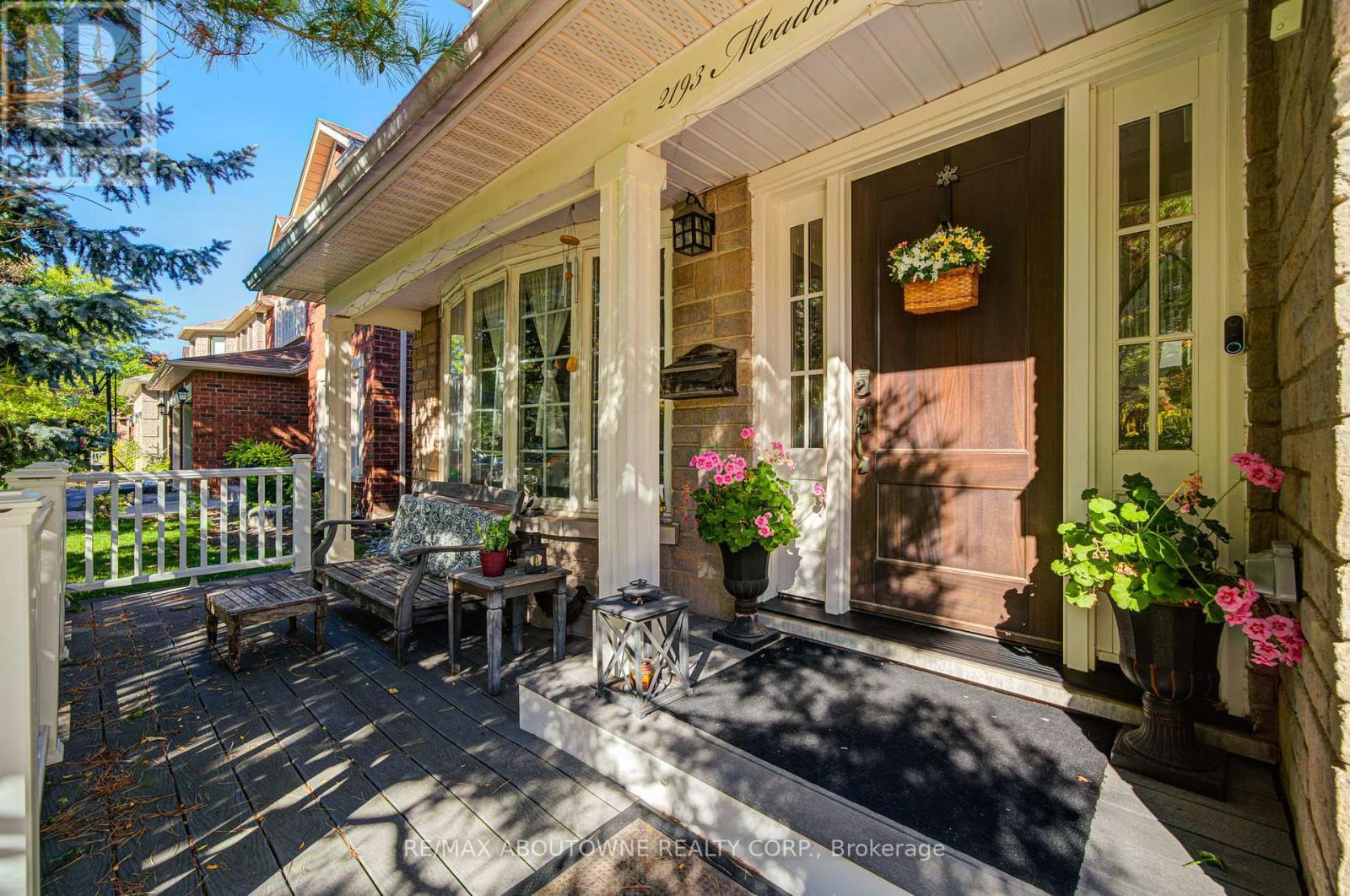 2193 Meadowland Drive, Oakville, ON - Outdoor With Deck Patio Veranda