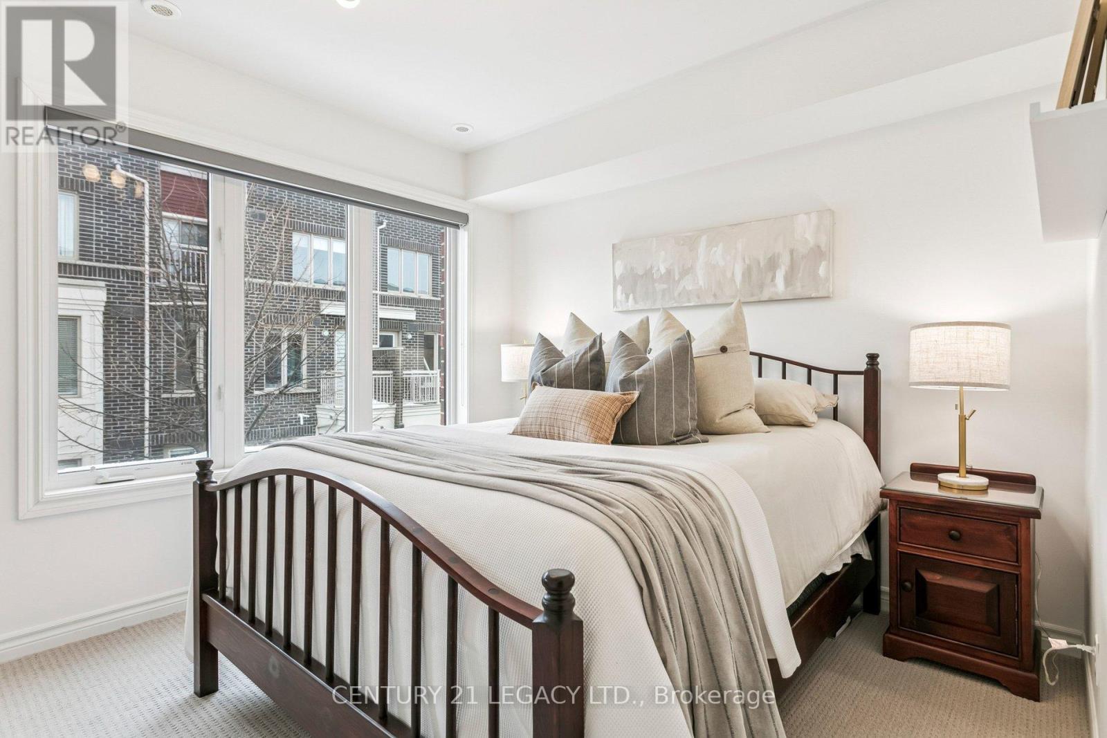 2 - 80 Eastwood Park Gardens, Toronto, ON - Indoor Photo Showing Bedroom