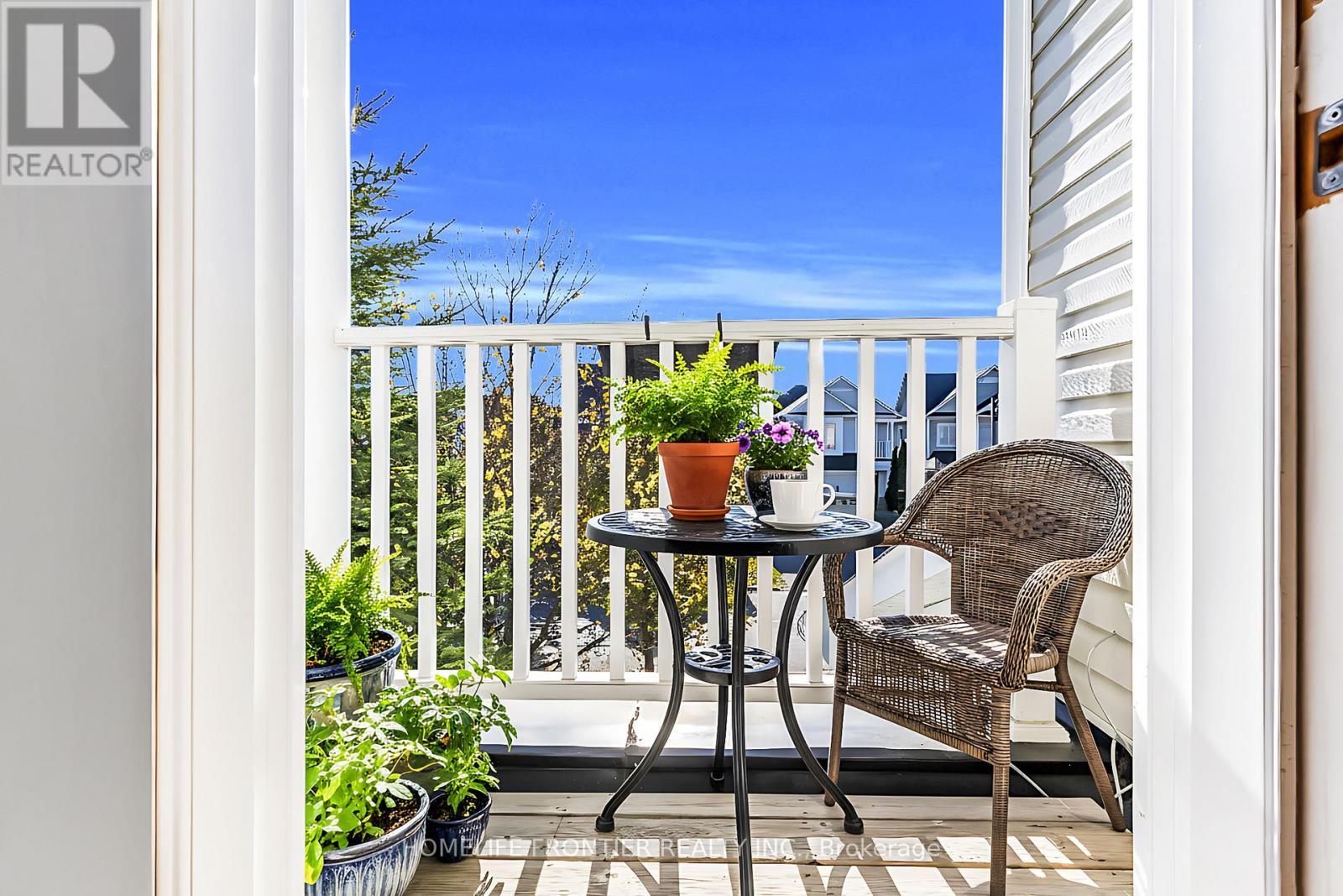 73 Kenilworth Crescent, Whitby, ON - Outdoor With Exterior