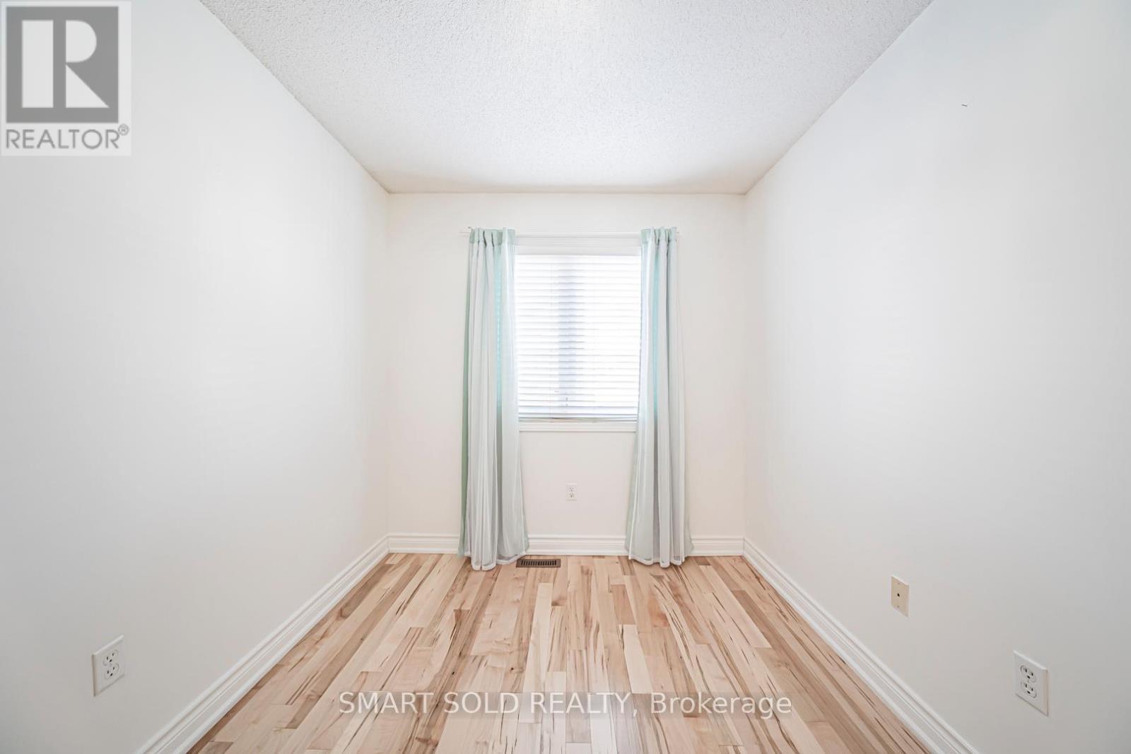 28 Tara Crescent, Markham, ON - Indoor Photo Showing Other Room