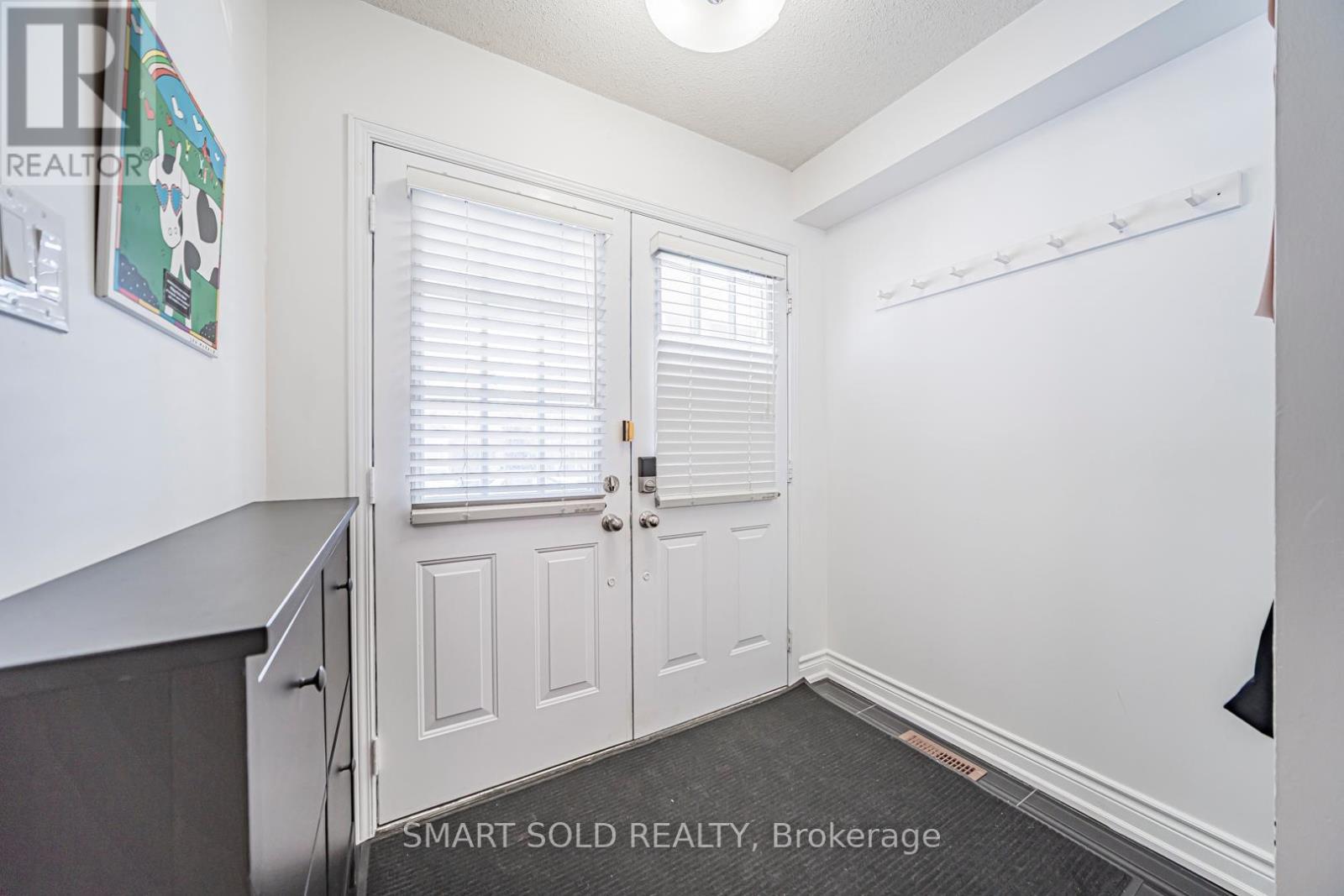 28 Tara Crescent, Markham, ON - Indoor Photo Showing Other Room