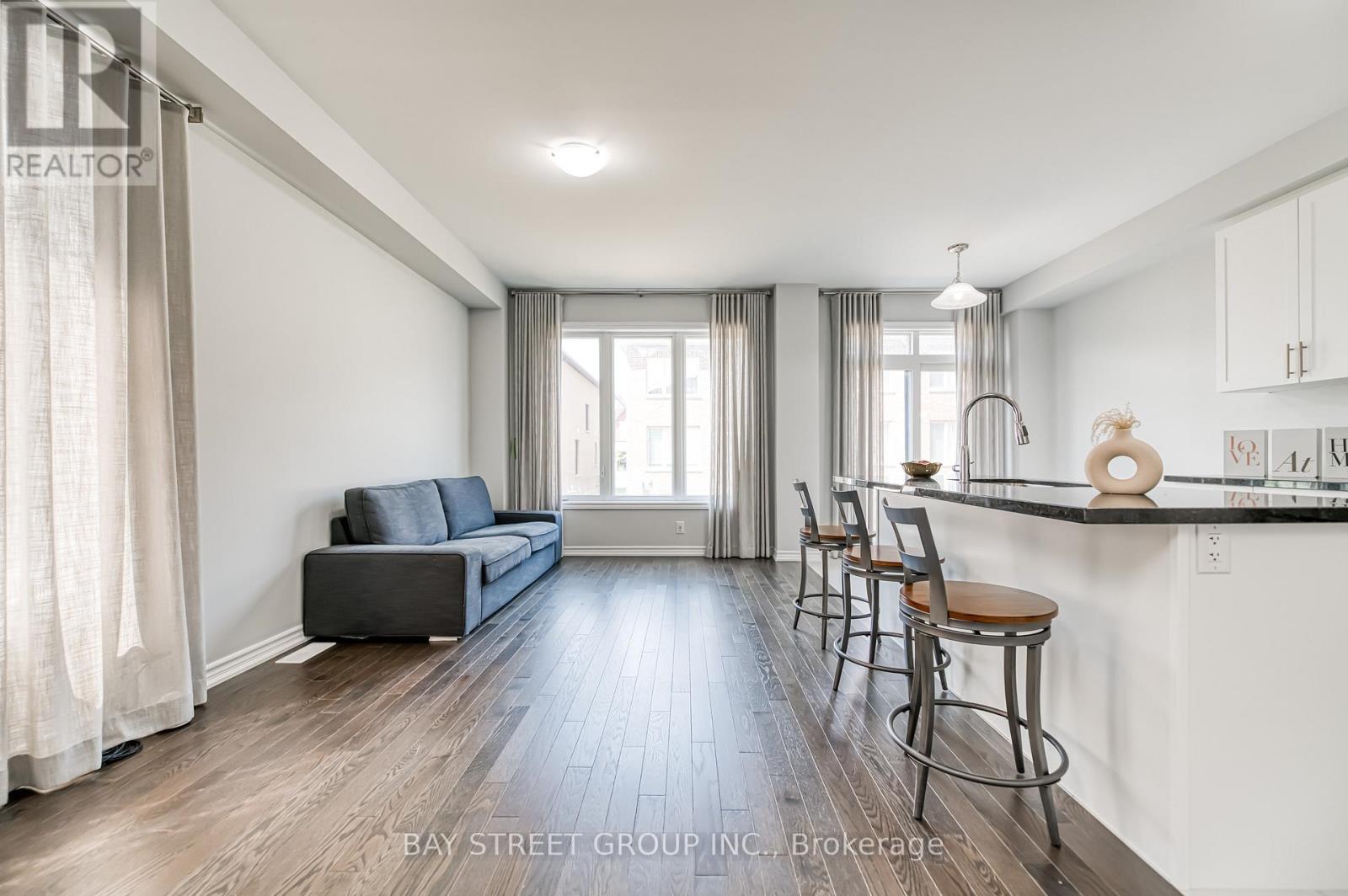 32 Jessica Antonella Street, Markham, ON - Indoor