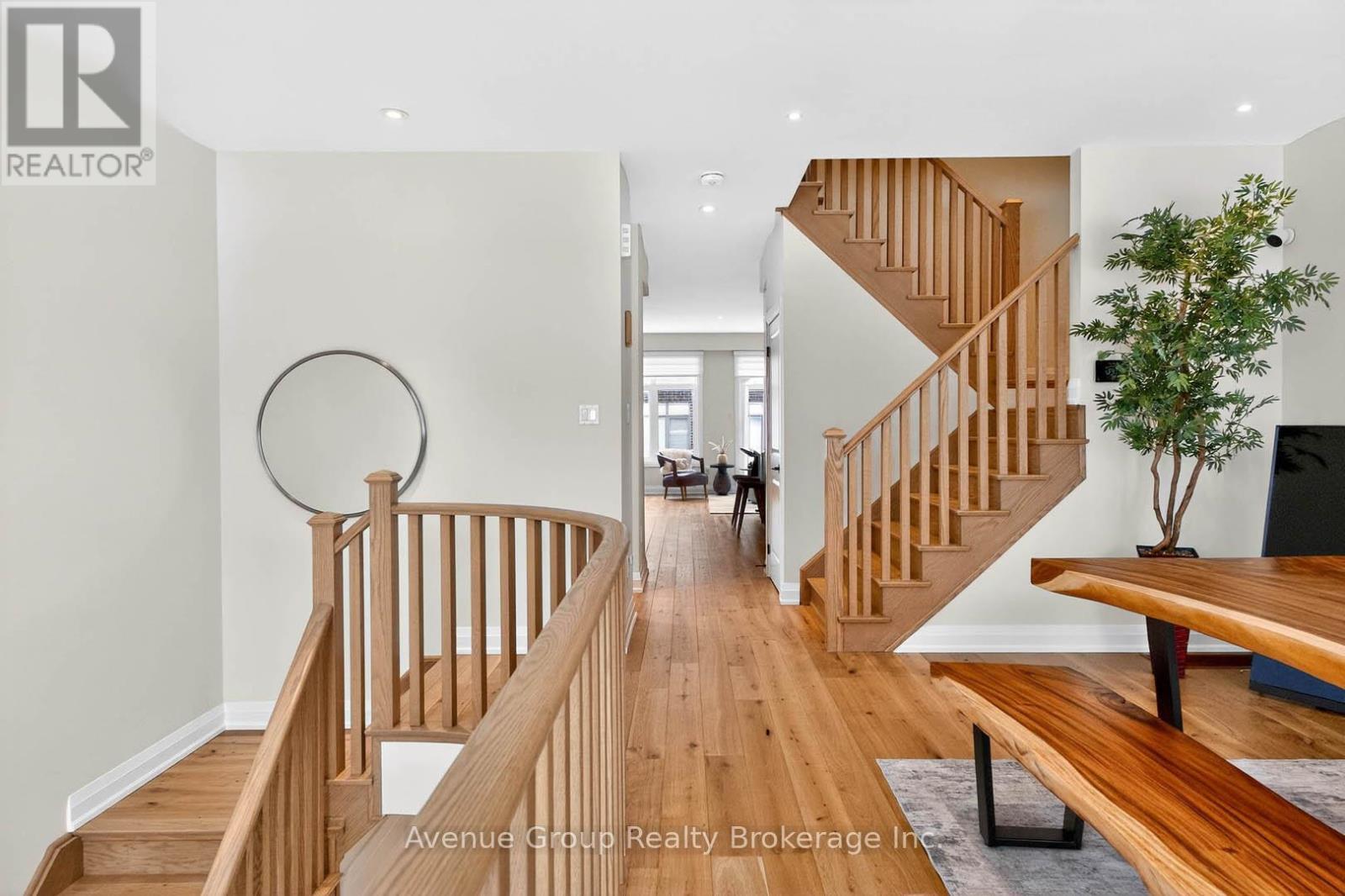 919 Isaac Phillips Way, Newmarket, ON - Indoor Photo Showing Other Room