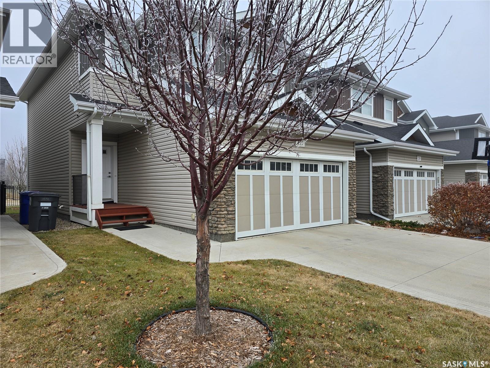127 315 Dickson Crescent, Saskatoon, SK - Outdoor