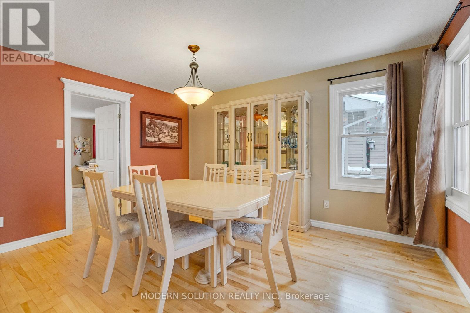 187 Milne Place, Guelph/Eramosa, ON - Indoor Photo Showing Dining Room