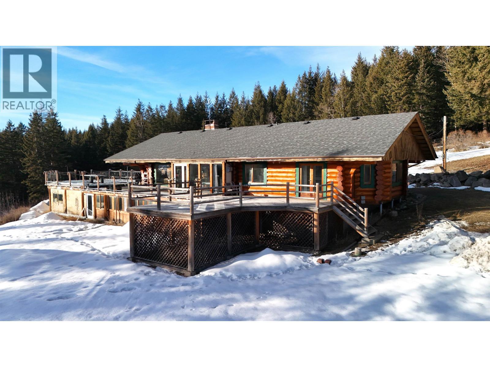 2549 Rose Drive, 150 Mile House, BC - Outdoor With Deck Patio Veranda