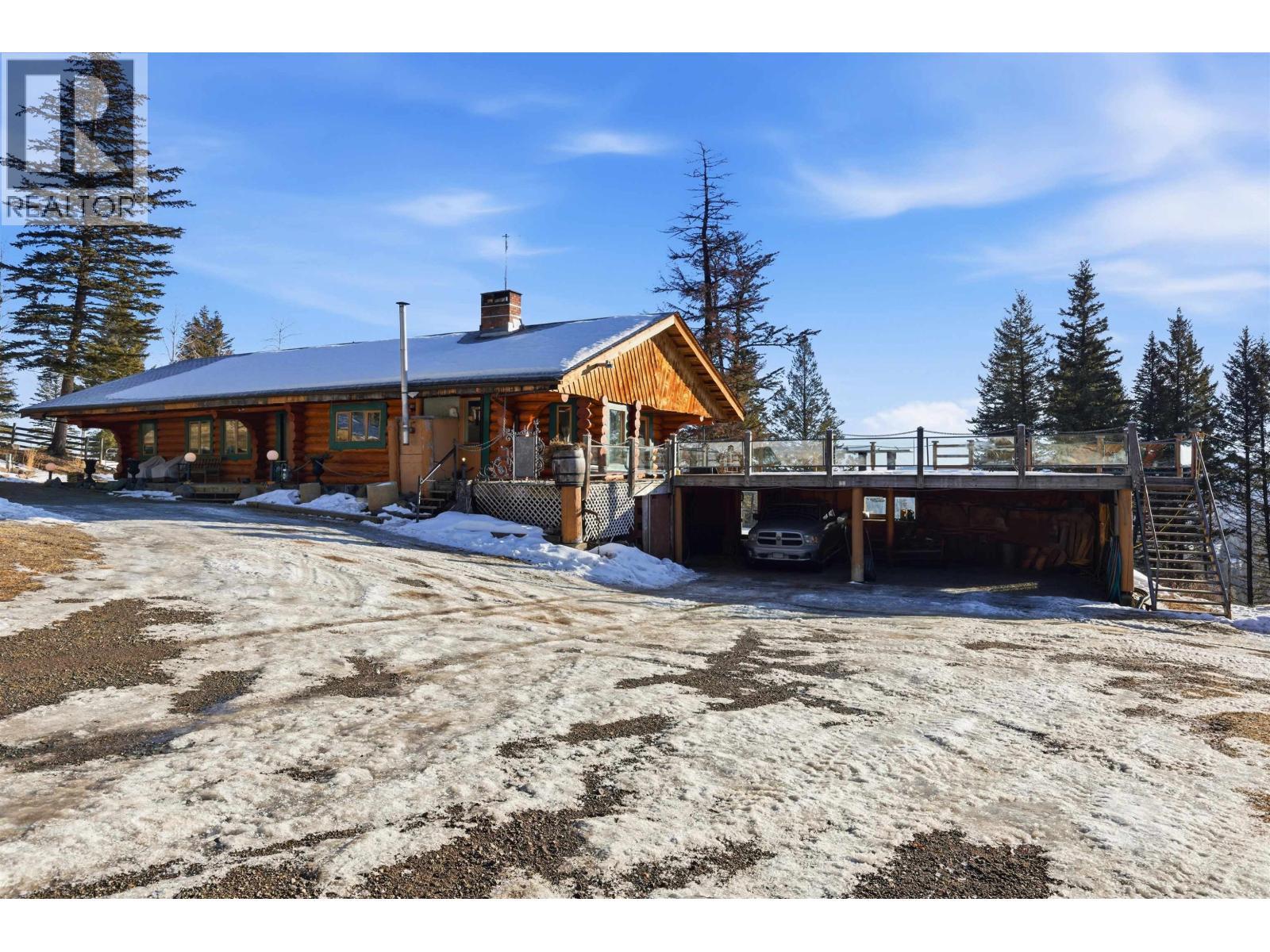 2549 Rose Drive, 150 Mile House, BC - Outdoor