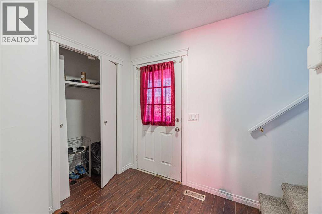 38 Martindale Drive Ne, Calgary, AB - Indoor Photo Showing Other Room