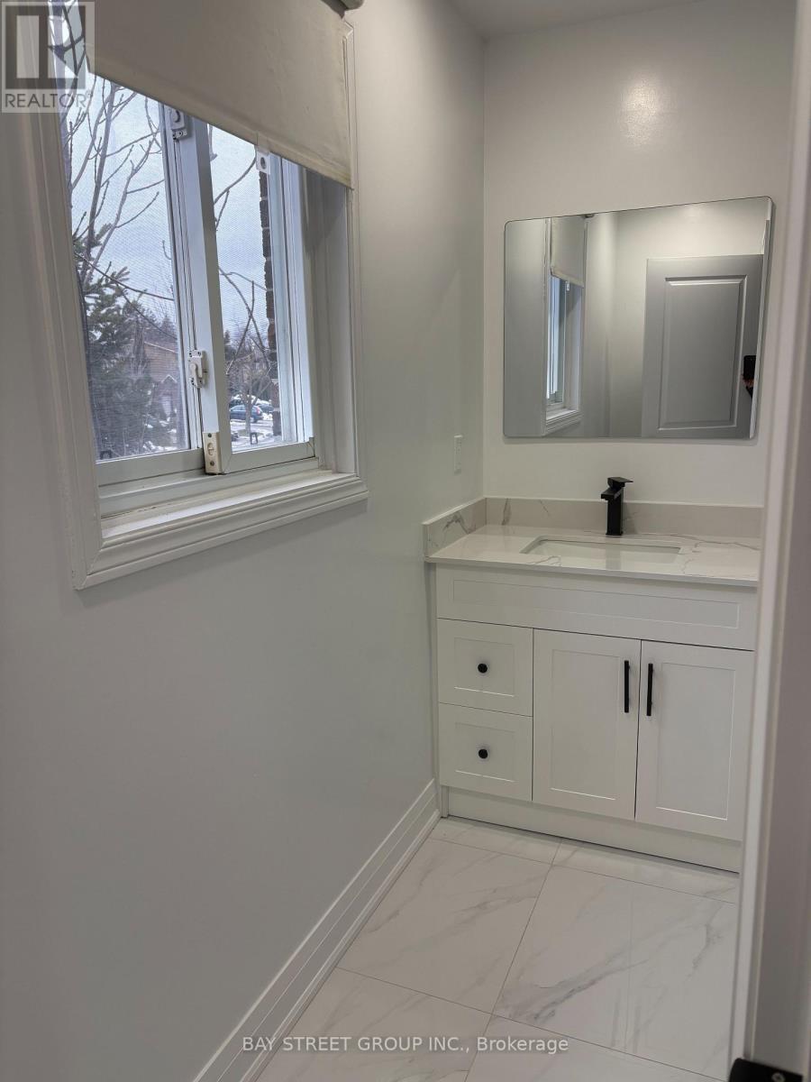 44 Lilac Avenue, Markham, ON - Indoor Photo Showing Bathroom