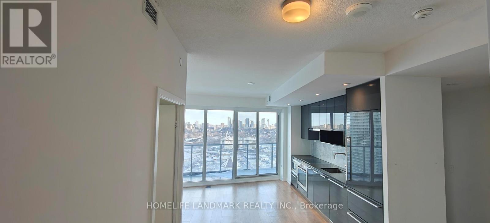 2209 - 117 Mcmahon Drive, Toronto, ON - Indoor Photo Showing Other Room