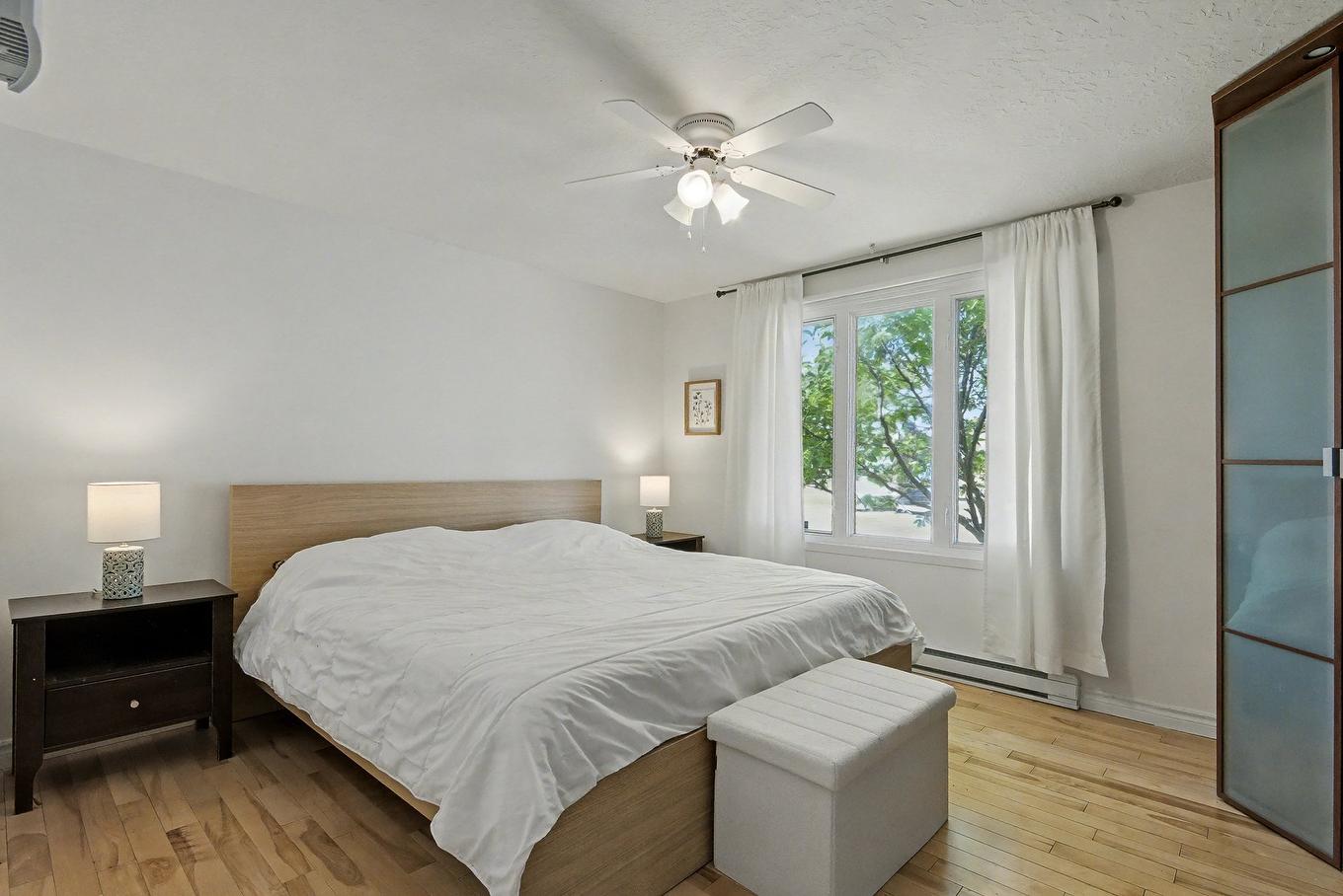 Primary bedroom - 198 Rue Courville, Saint-Jean-Sur-Richelieu, QC - Indoor Photo Showing Bedroom