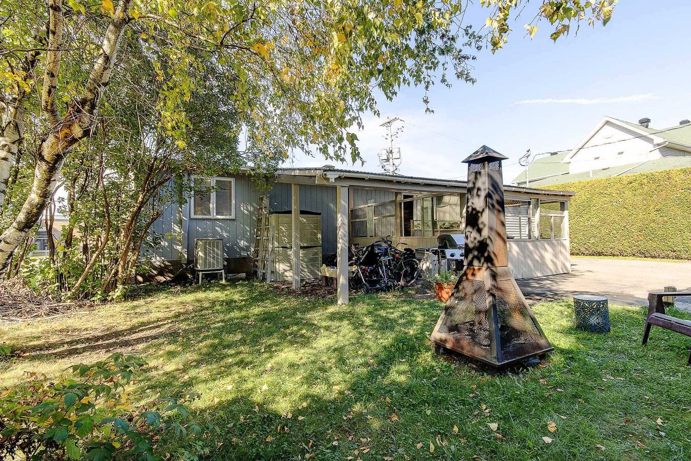 Backyard - 198 Rue Courville, Saint-Jean-Sur-Richelieu, QC - Outdoor