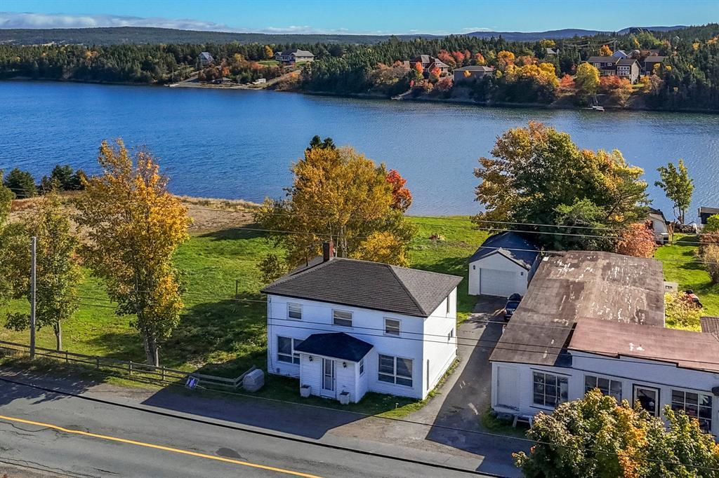 47-49 North River Road, North River, NL