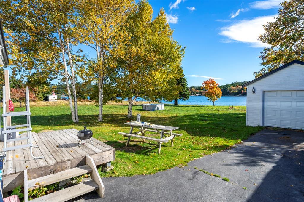 47-49 North River Road, North River, NL