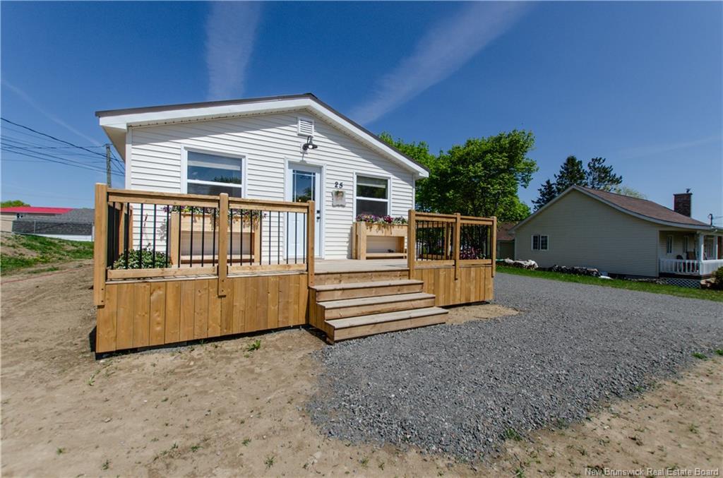 25 St Jean Baptiste, Bouctouche, NB