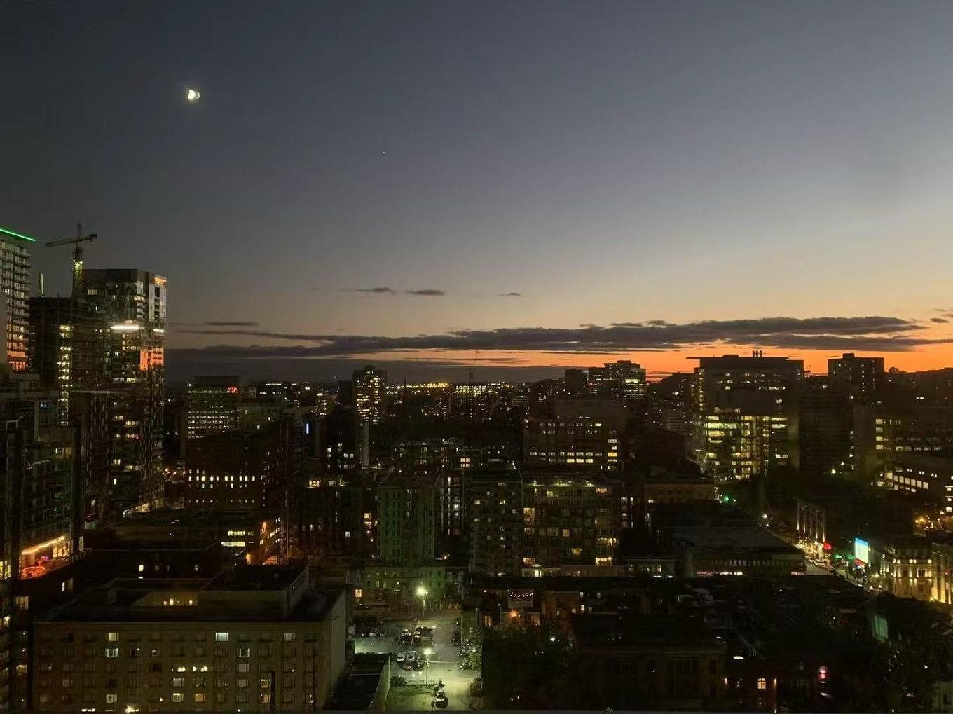 View - 2405-1211 Rue Drummond, Montréal (Ville-Marie), QC - Outdoor With View