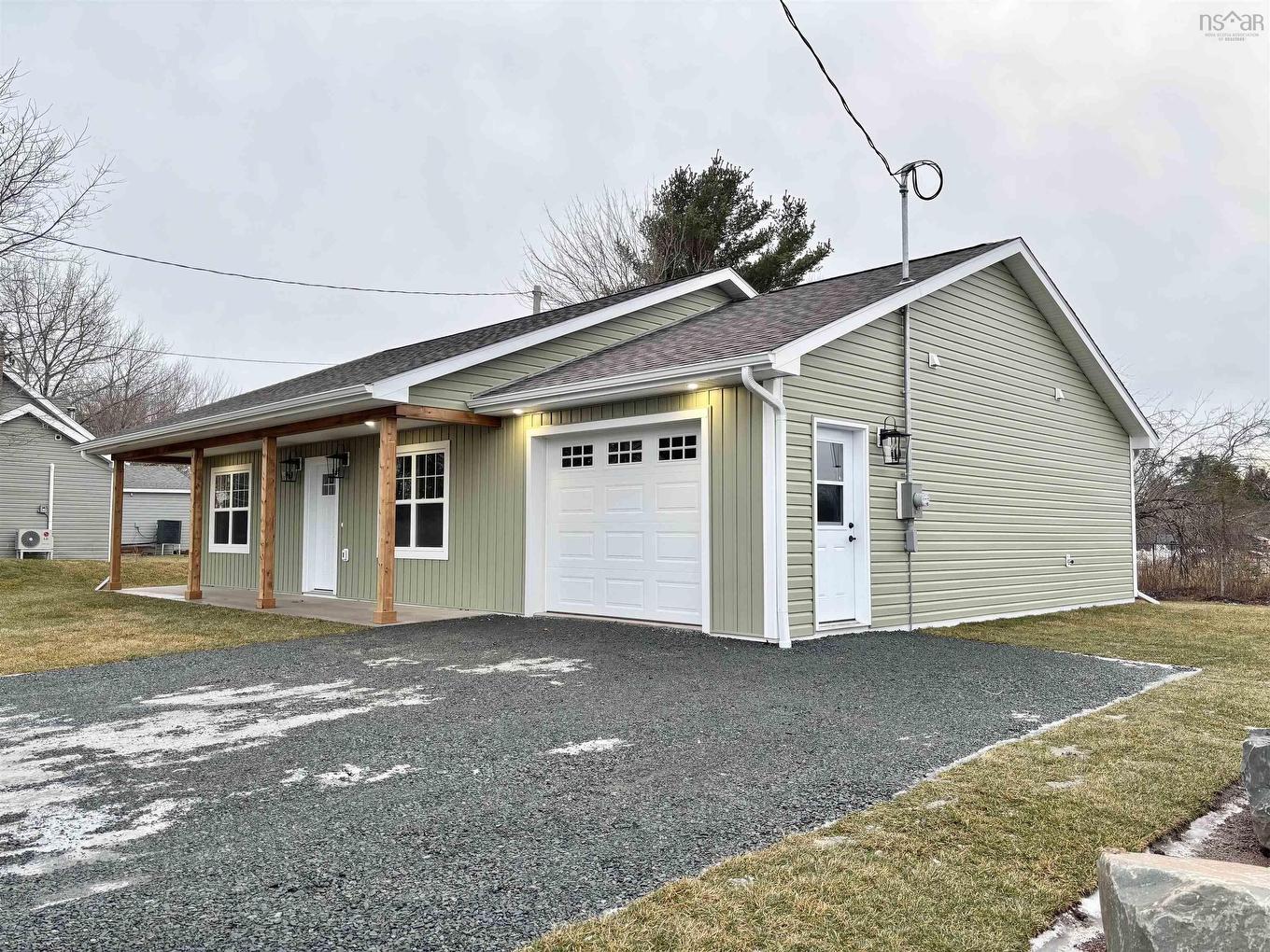 47 Carter Road, Brookfield, NS