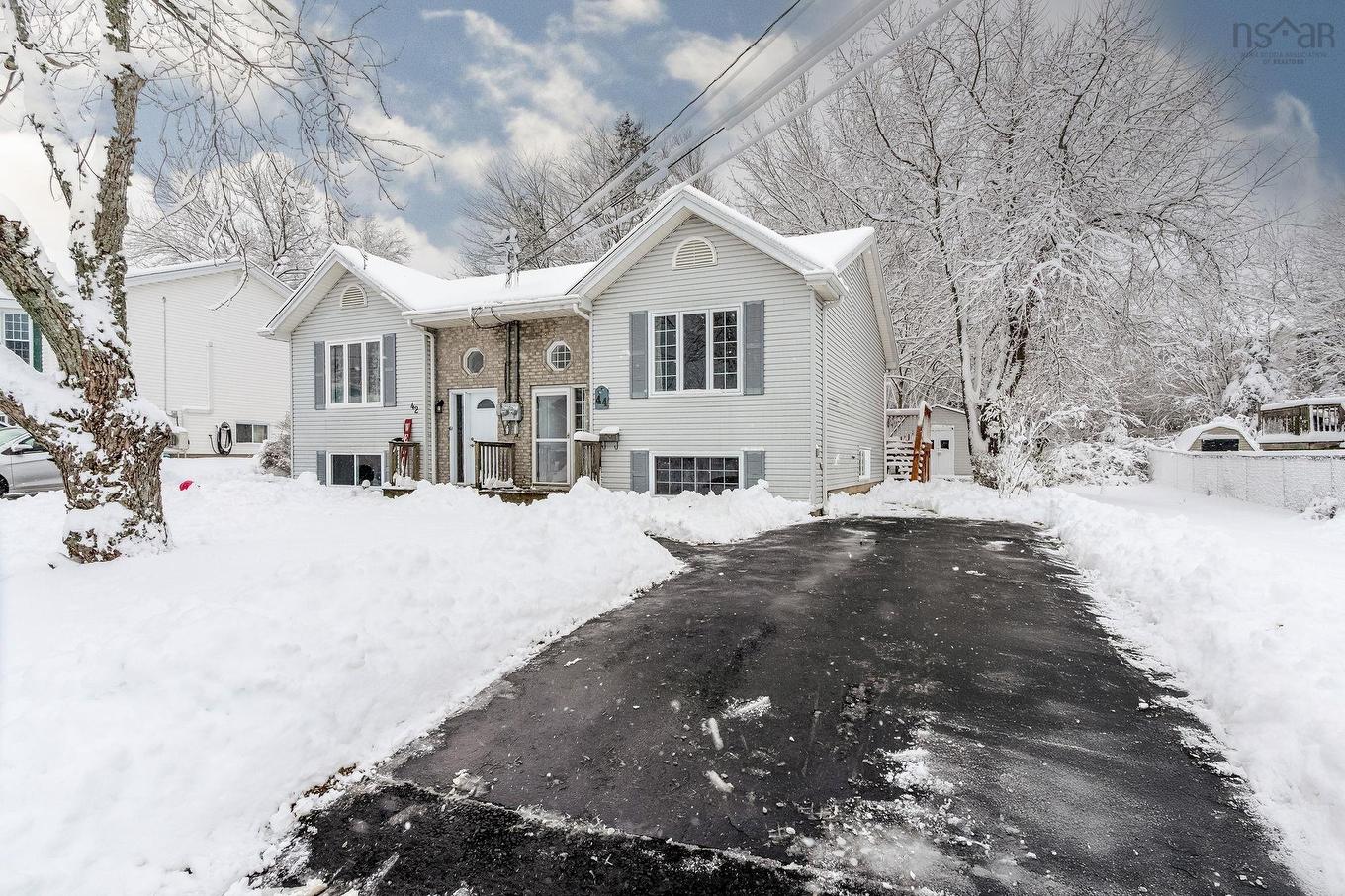 44 Haddad Drive, Lower Sackville, NS