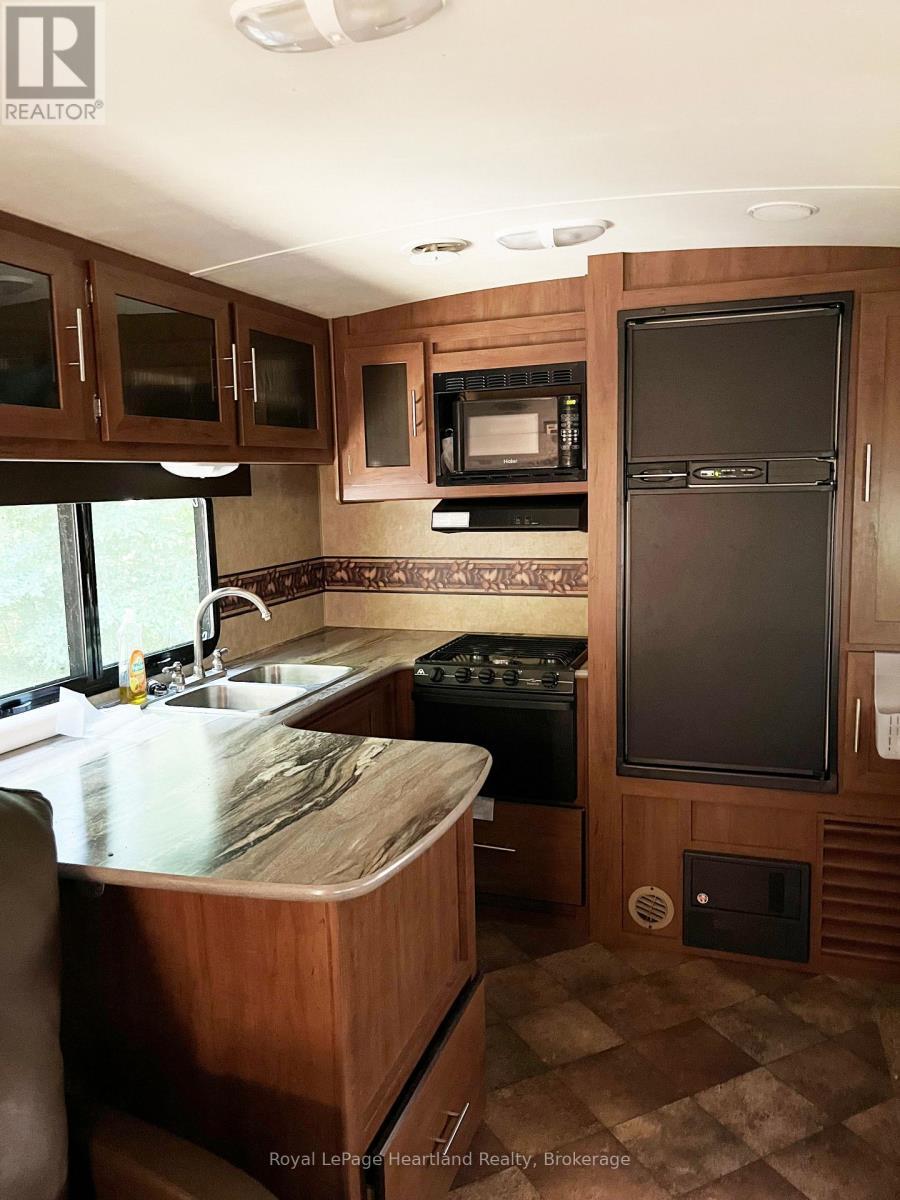 6 Lighthouse Cove Road, Bluewater (Bayfield), ON - Indoor Photo Showing Kitchen With Double Sink