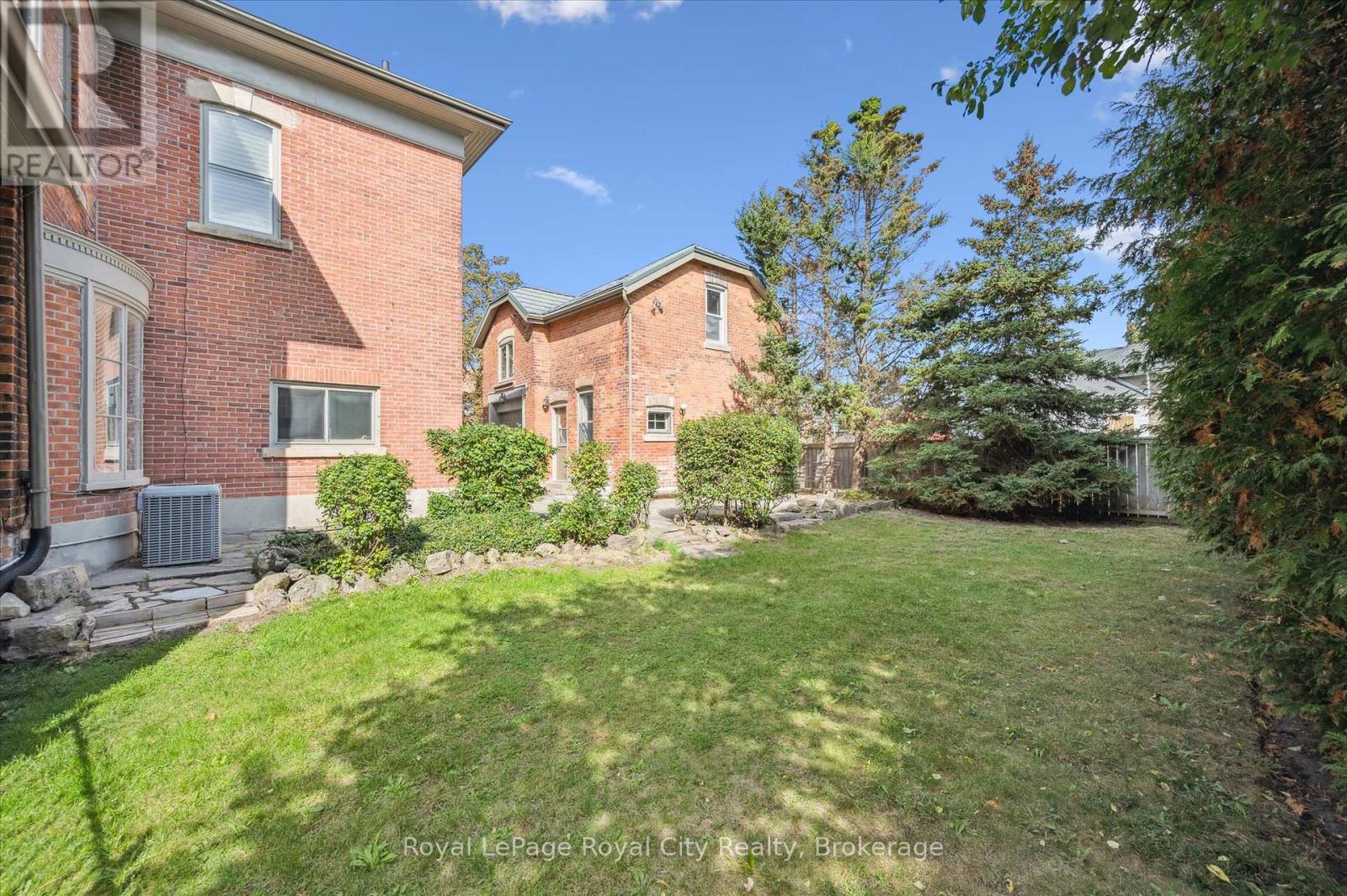 143 Norfolk Street, Guelph (Downtown), ON